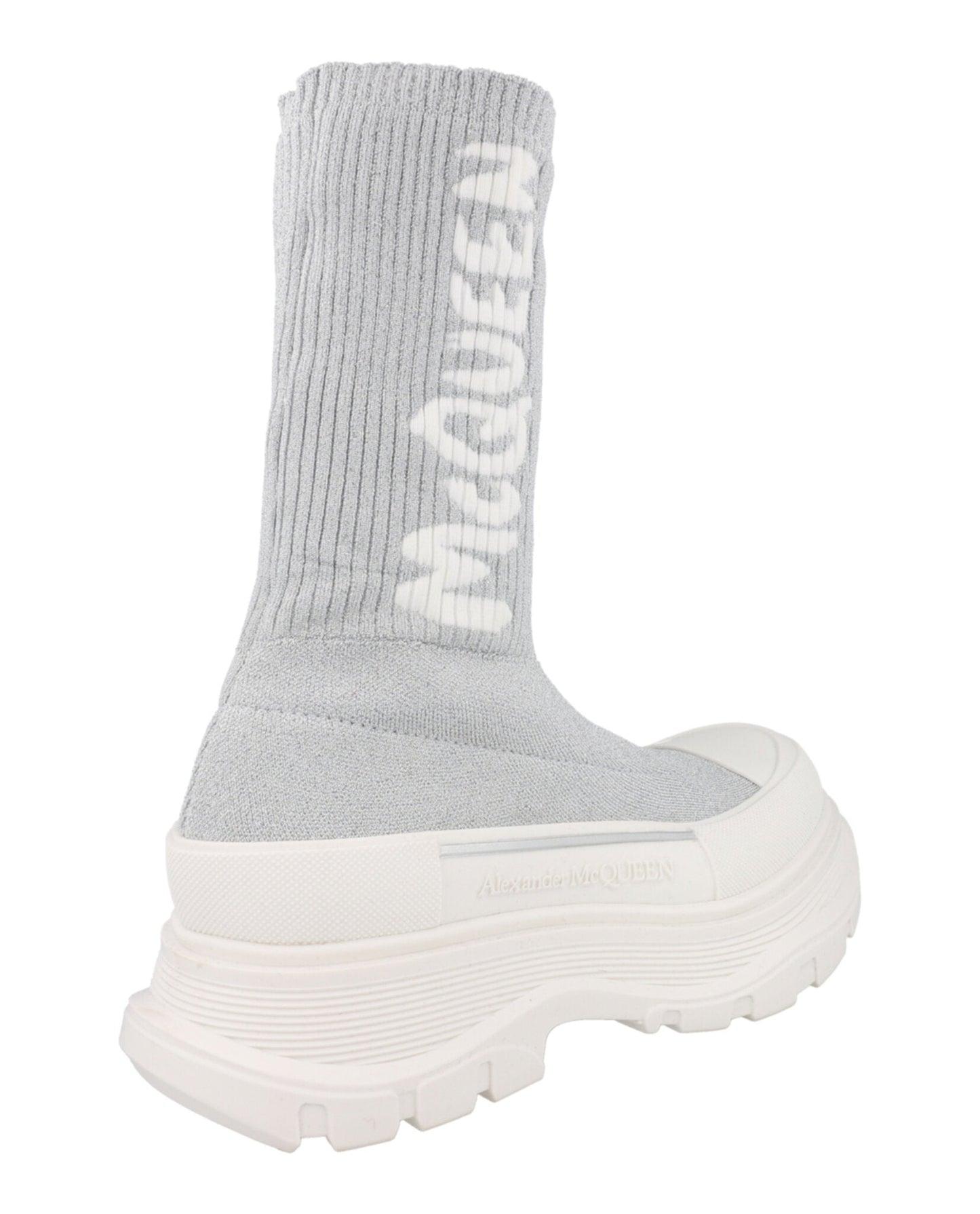 Alexander McQueen Women's Ribbed Tread Slick Boots Female Product Image