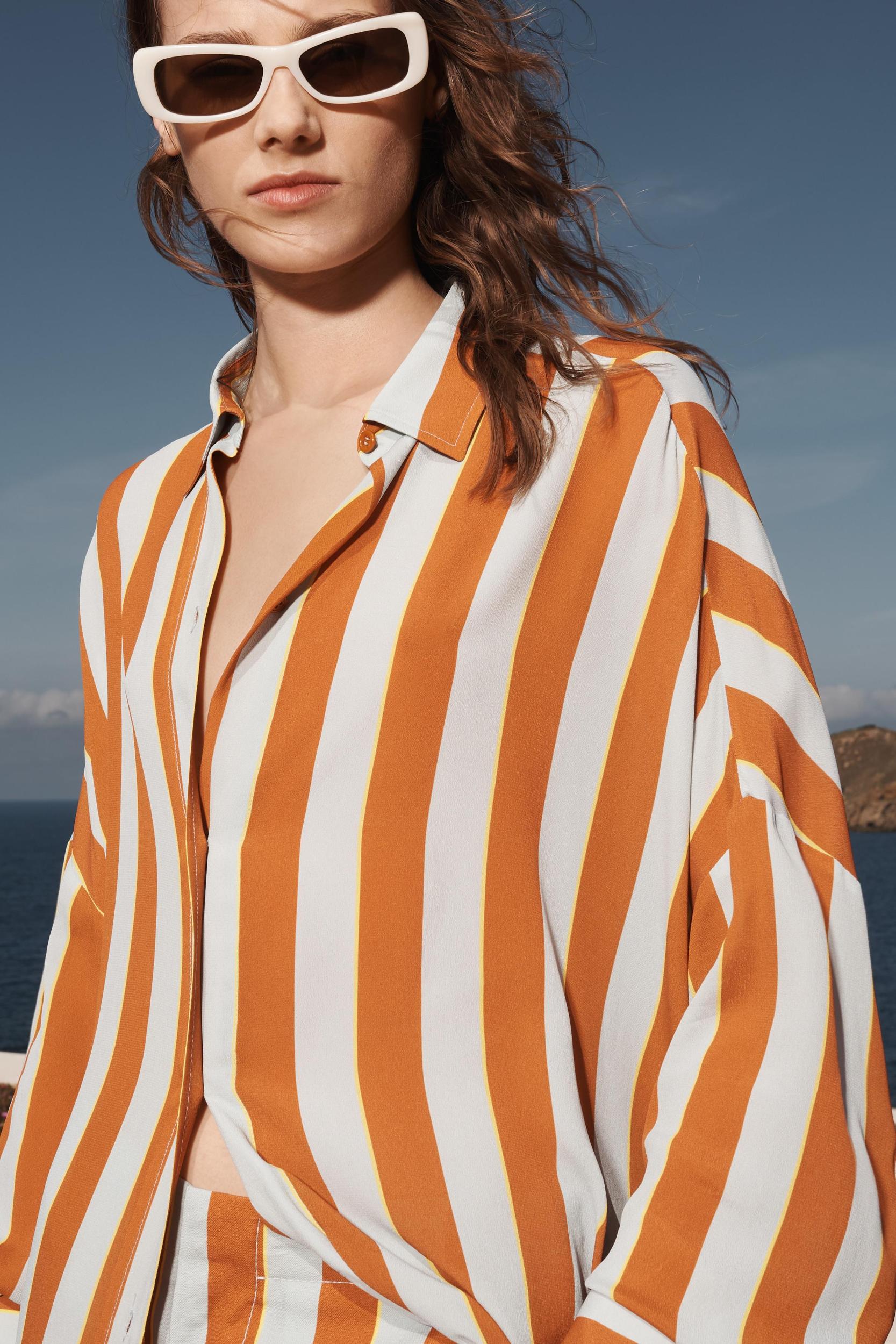 STRIPED OVERSIZED LIMITED EDITION SHIRT Product Image