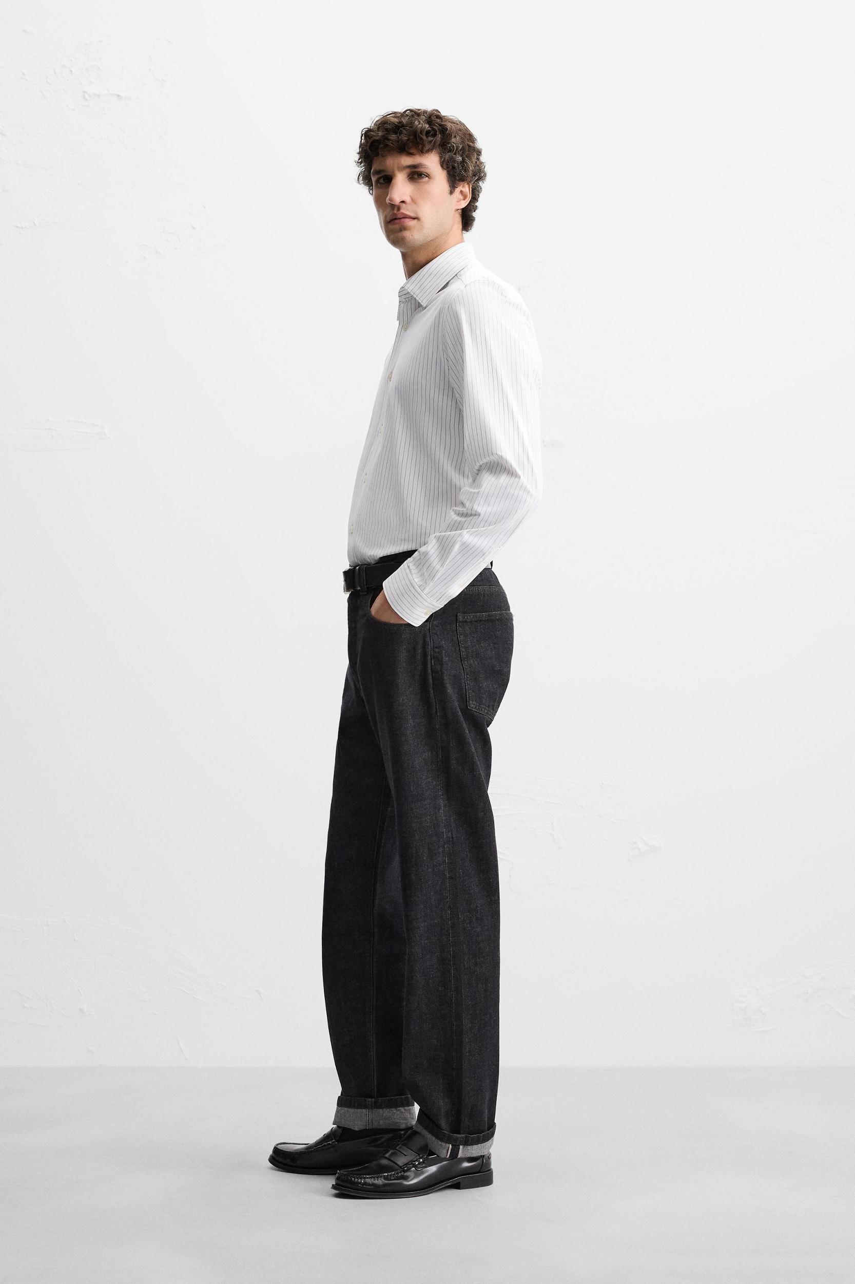 TEXTURED STRETCH SHIRT Product Image