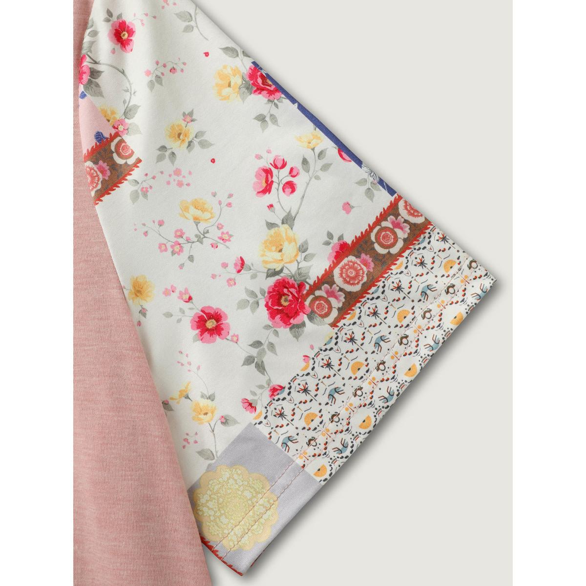 Plus Size Stretchy Color Block Floral T-Shirt Nudepink Women Contrast Round Neck Casual T-shirts BloomChic 14-16/1X Product Image