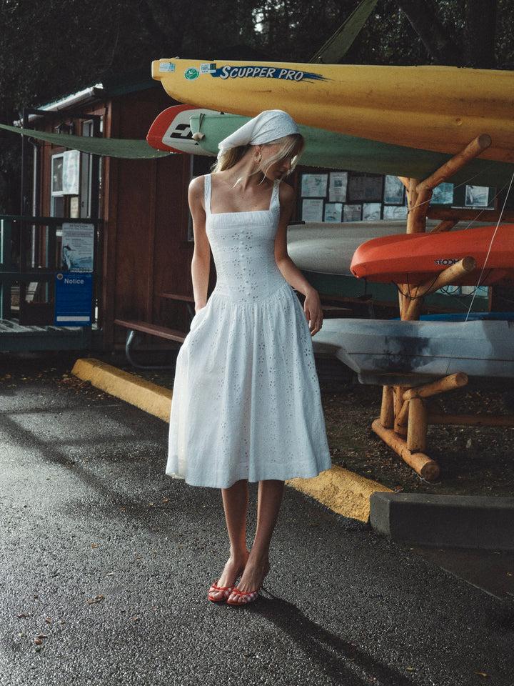 Dreamy Daisy Midi Dress — White Product Image
