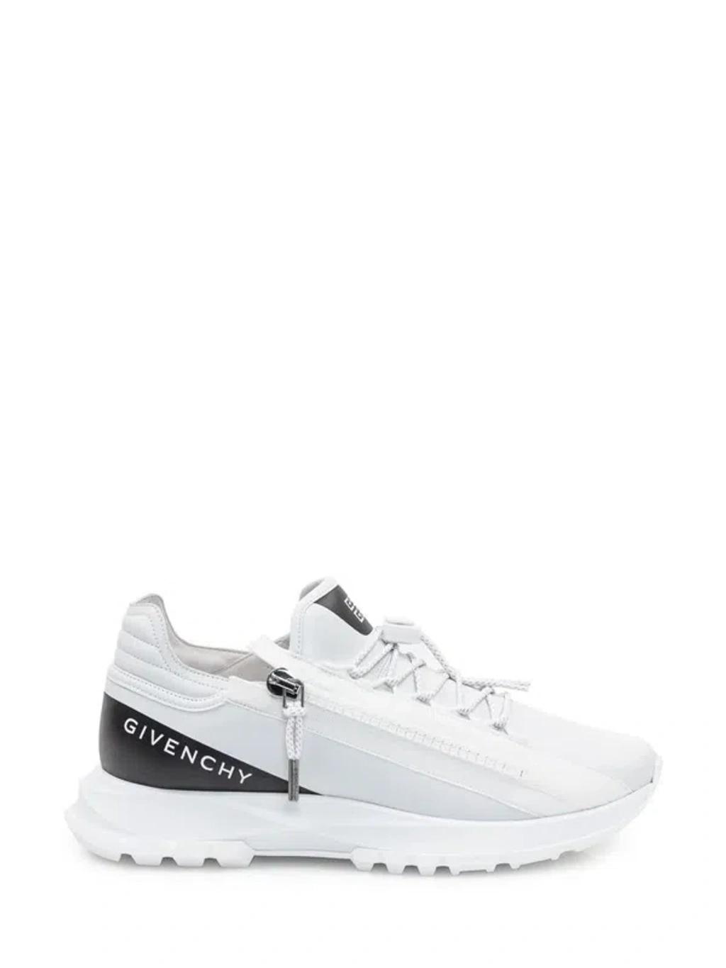 GIVENCHY Spectre Runner Leather Sneakers With 4g Side Zip Detail In White Product Image