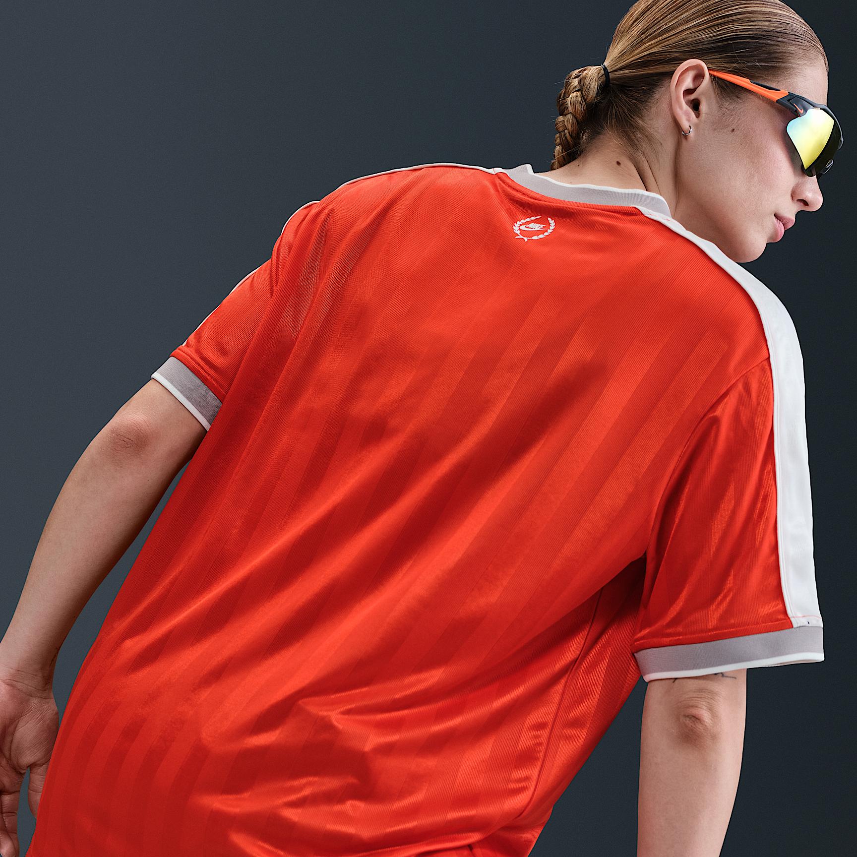 Womens Nike Sportswear V-Neck Jersey Top | IH8504-633 Product Image