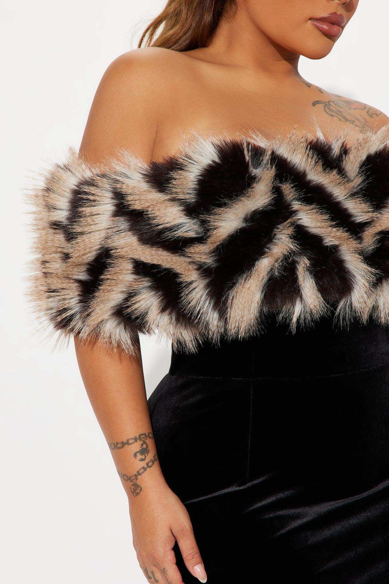 Diva Energy Velvet Midi Dress - Black Product Image