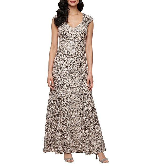 Alex Evenings V-Neck Cap Sleeve Corded Lace Mermaid Gown Product Image