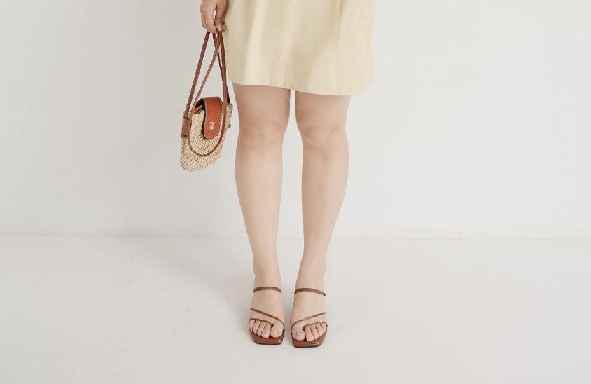 Short Sleeve V-Neck Plain Slim-Fit Cargo Mini A-Line Dress Product Image