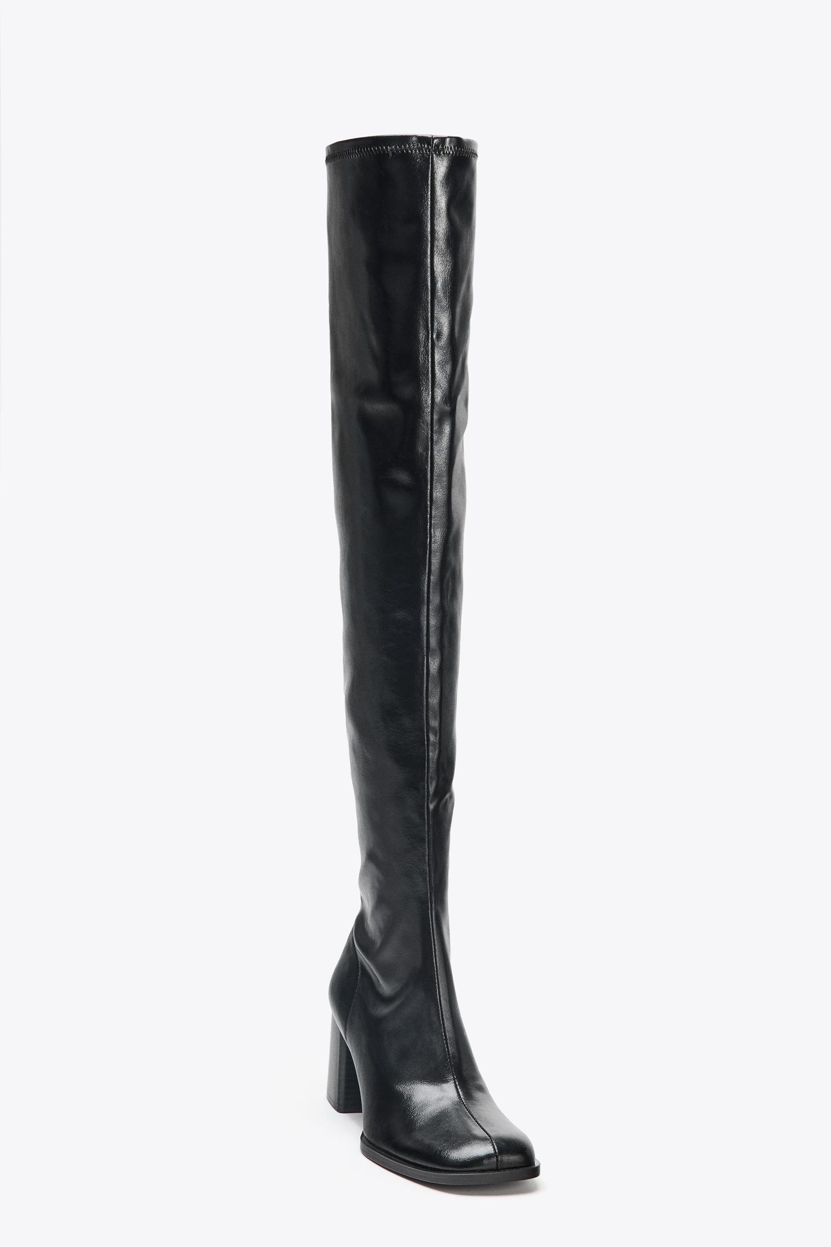 HIGH SHAFT HEELED BOOTS Product Image