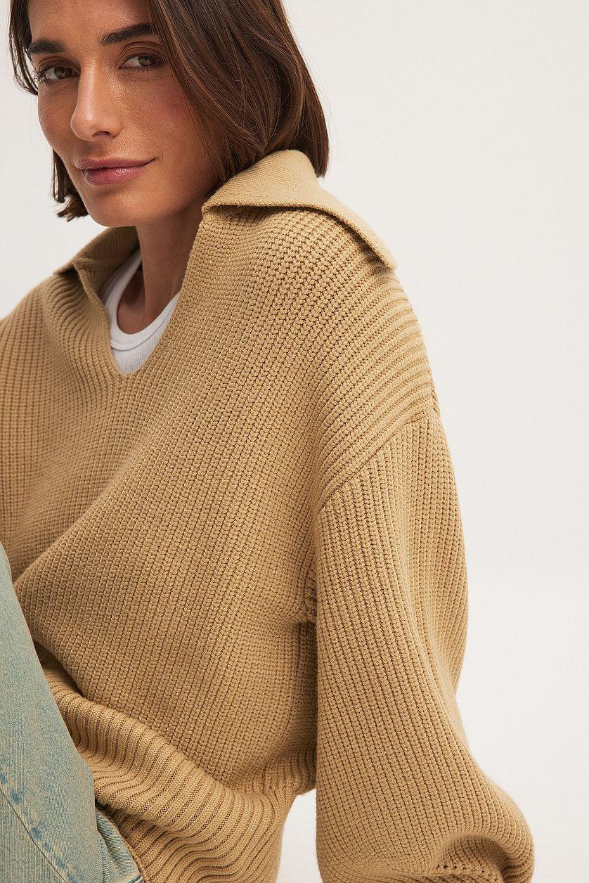 V-neck Knitted Collar Sweater Product Image