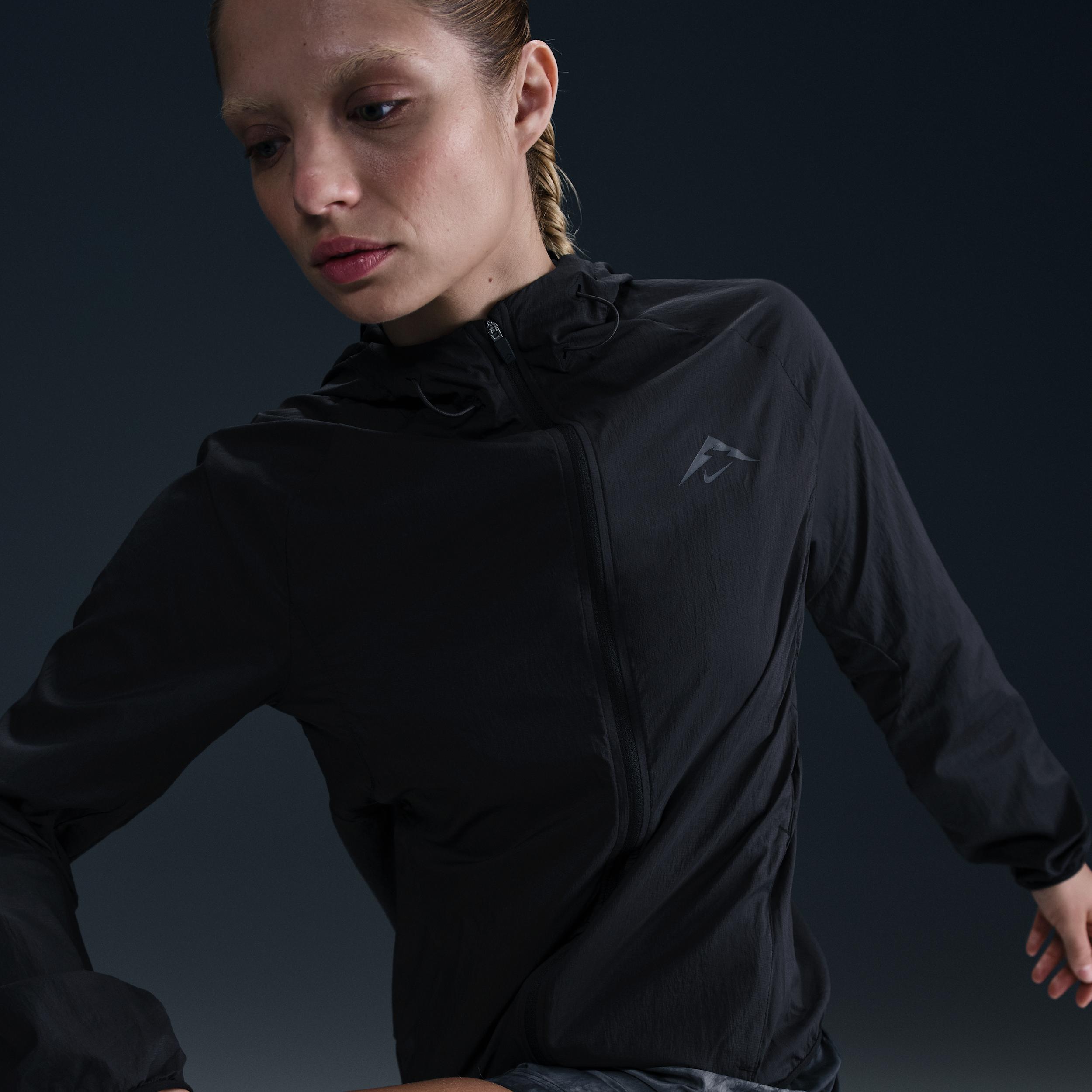 Nike Womens Trail Repel Running Jacket | HJ2250-010 Product Image
