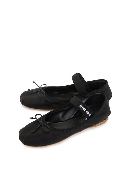 logo-strap ballerina shoes Product Image
