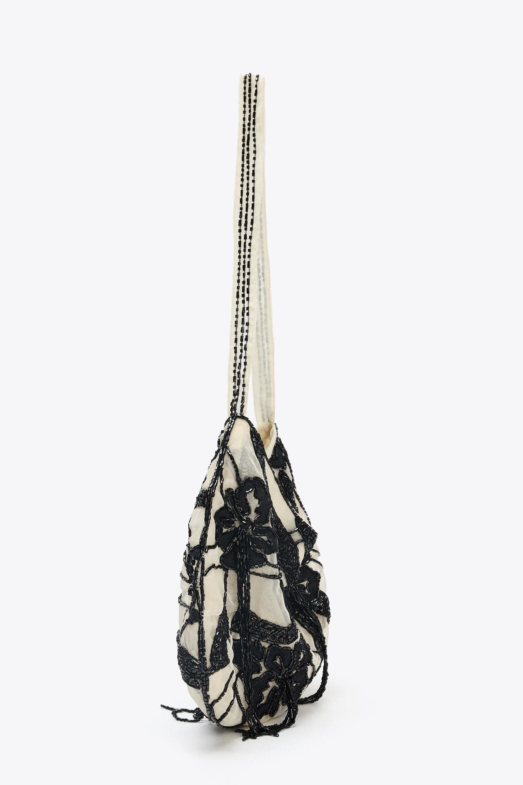 BEADED MESH BAG Product Image