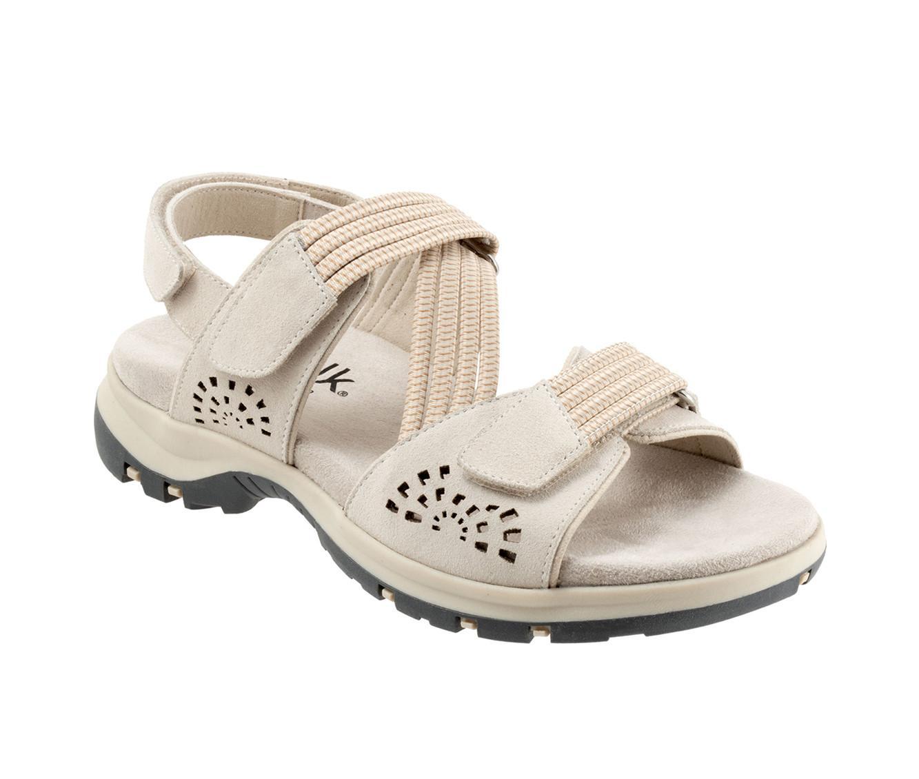 Women's Softwalk Oahu Sandals Product Image