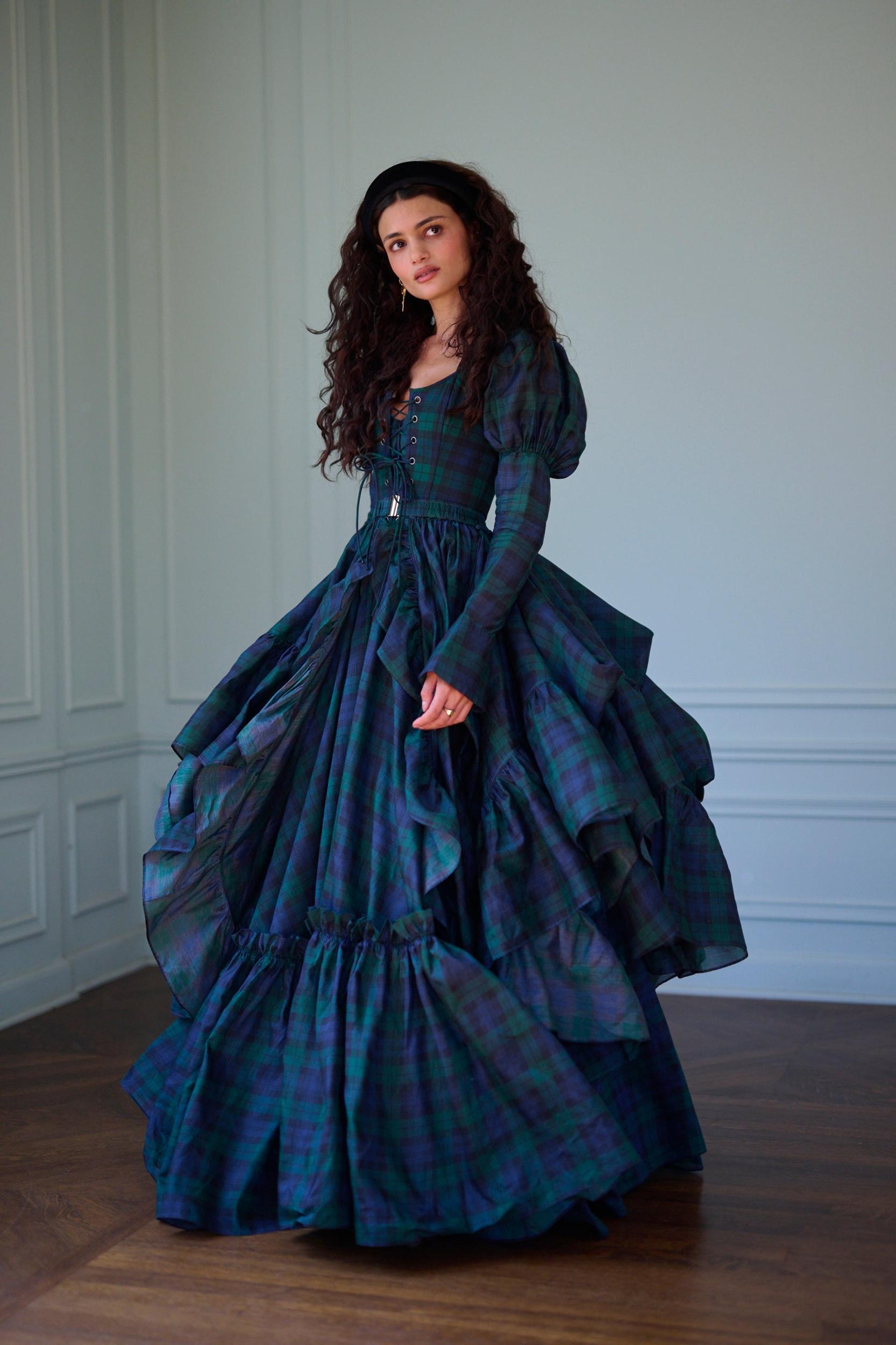 The Scotland Plaid Duchess Tournure Product Image