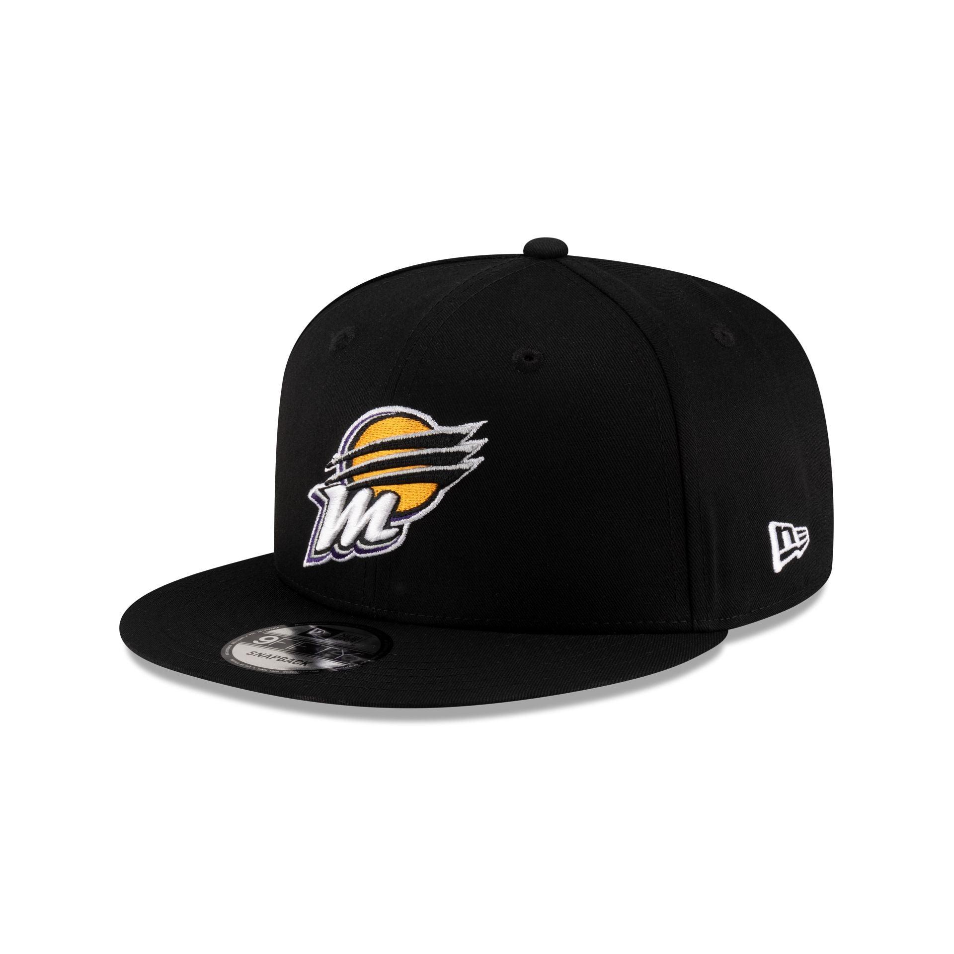 Cleveland Guardians Metallic Gold Logo 59FIFTY Fitted Hat Male Product Image