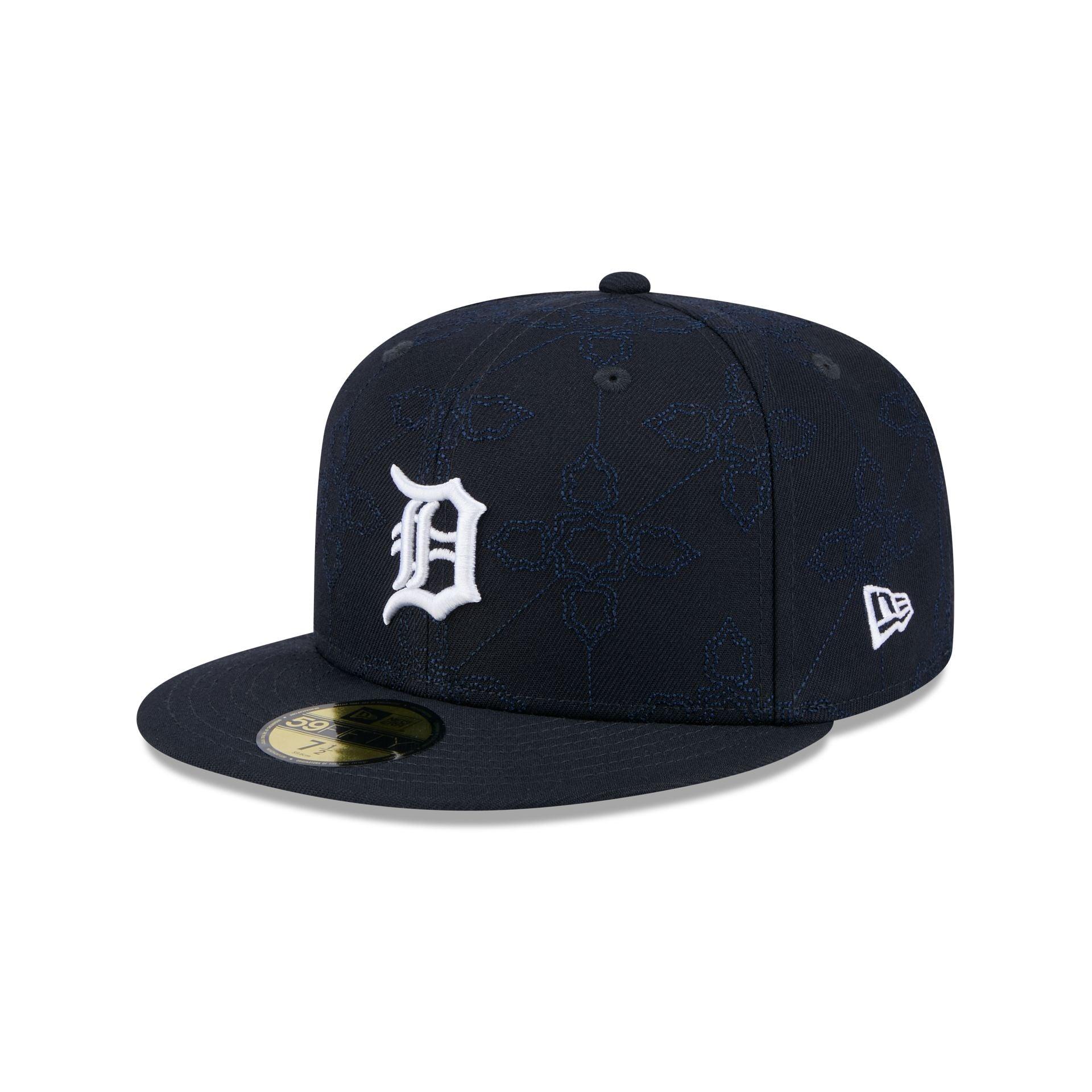 Conspiradores de Querétaro LMB 100th Anniversary Away 59FIFTY Fitted Hat Male Product Image