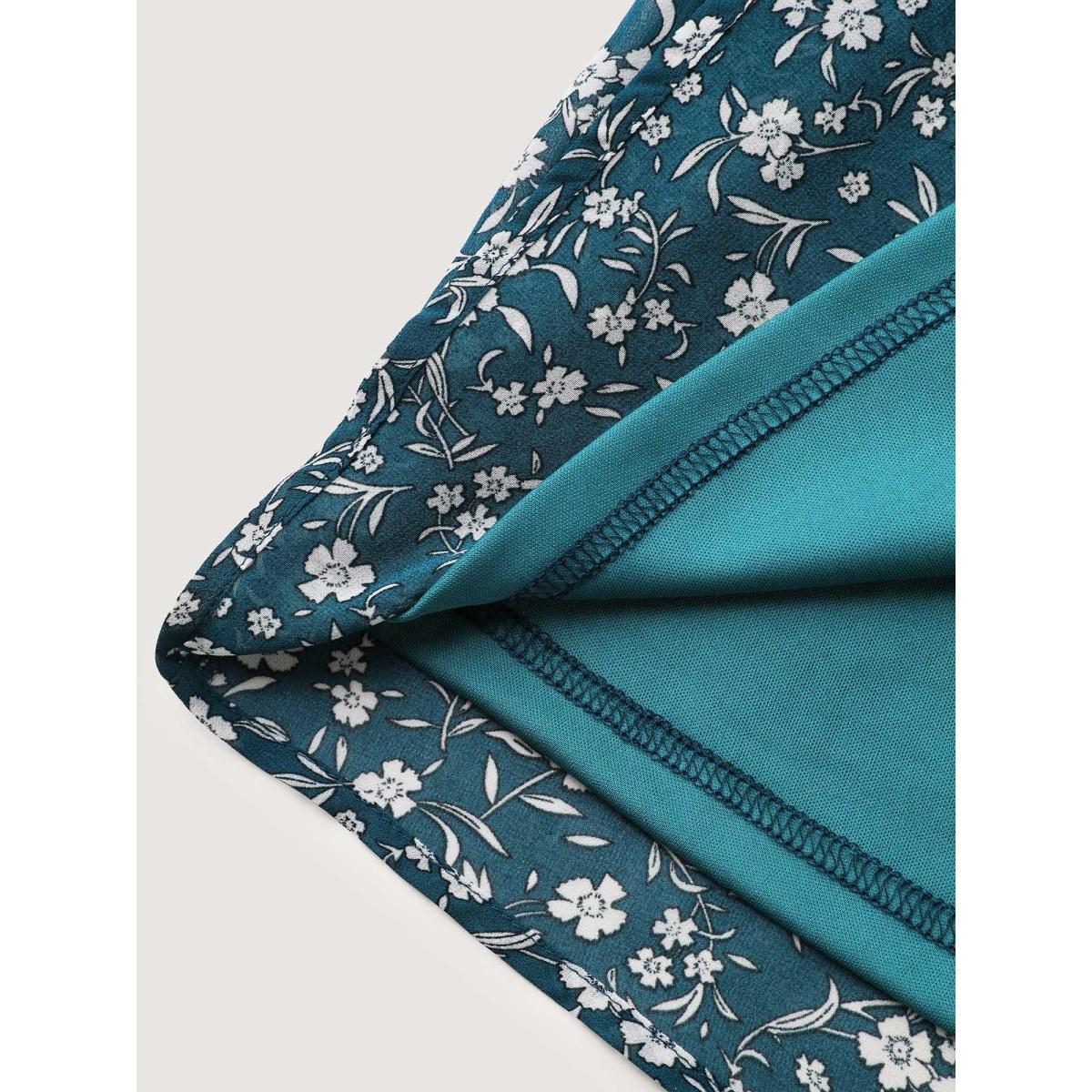 Plus Size Aegean Delicate Florals Ruffled Tiered Sleeve Blouse Women Timeless Short sleeve Round Neck Vacation Blouses BloomChic 28/5X Product Image