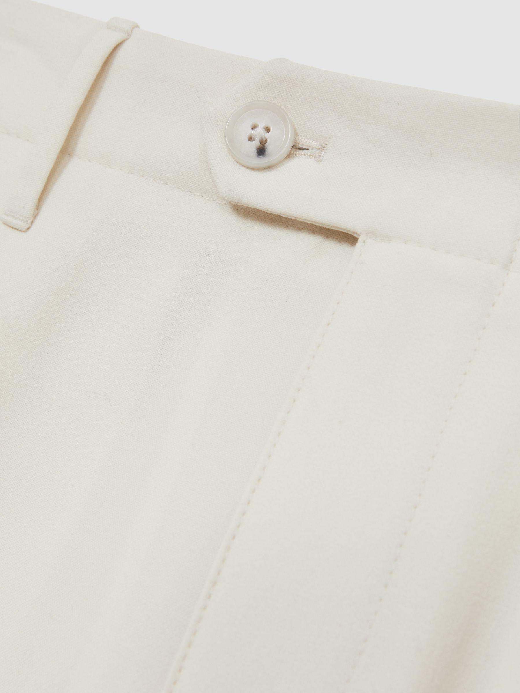Straight-Leg Trousers in Off White Product Image