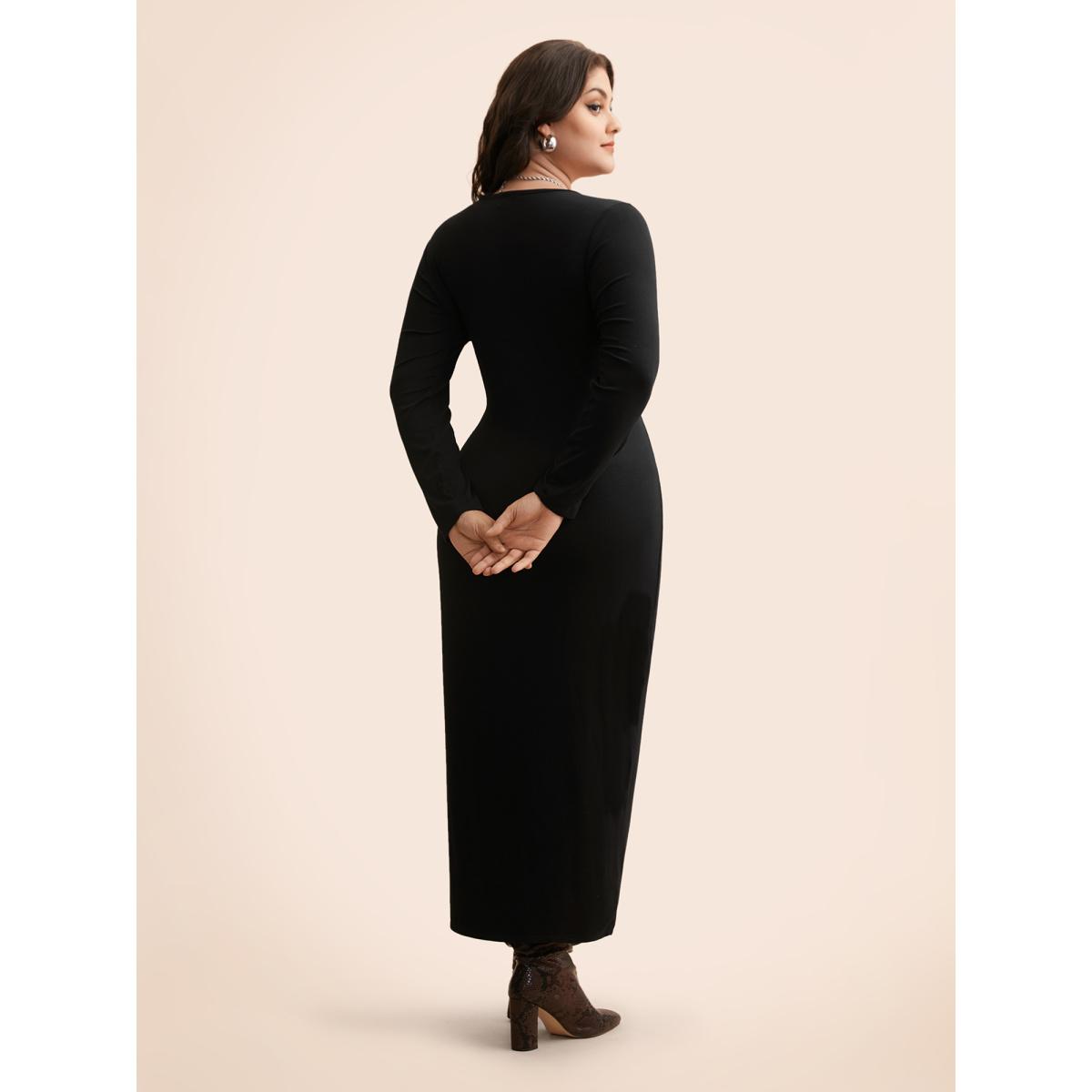 Plus Size Metal Detail Keyhole Split Hem Dress Black Women Elegant Texture Boat Neck Long Sleeve Curvy BloomChic 22-24/3X Product Image