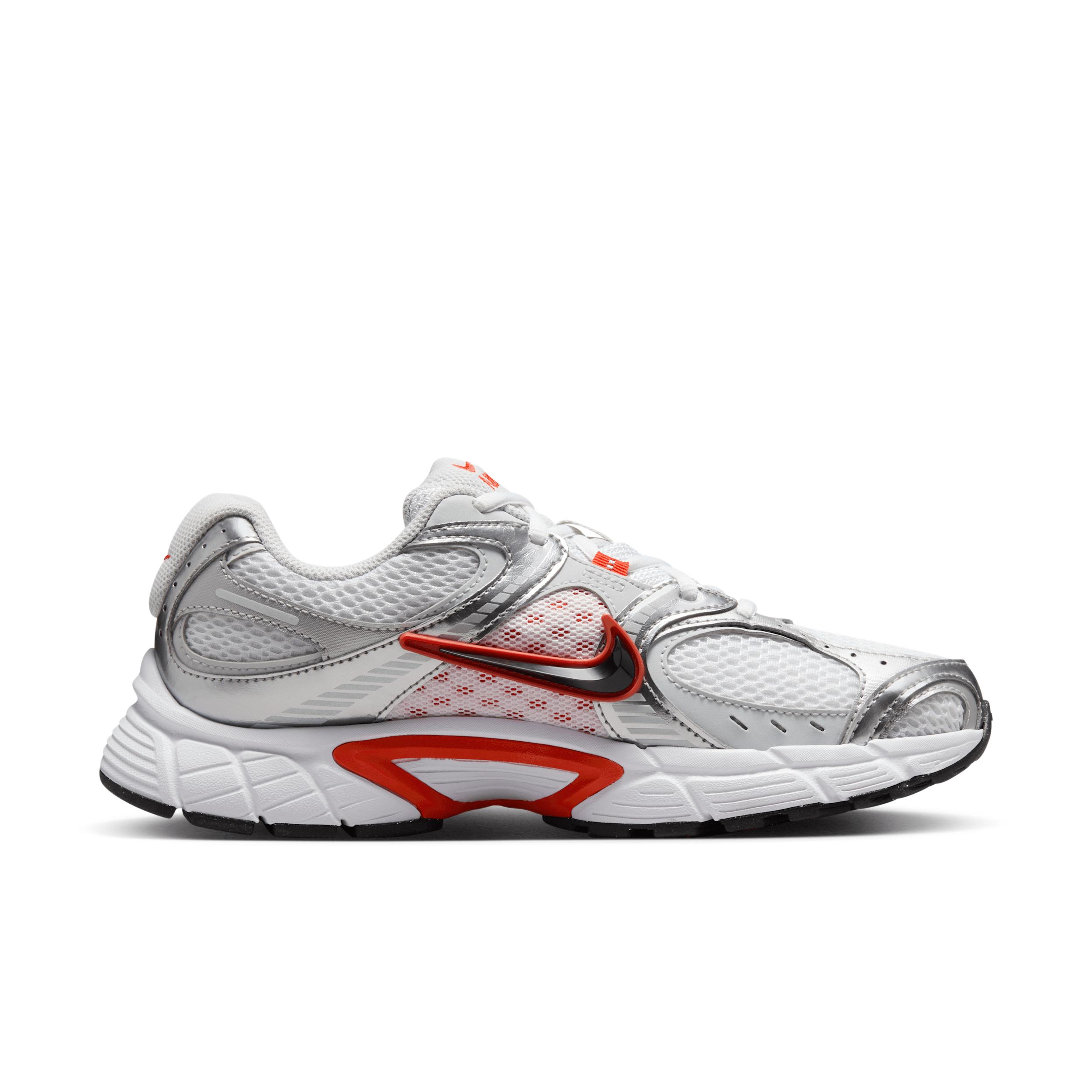 Nike Womens V5 RNR Shoes with Reflective Accents | HQ7901-101 Product Image