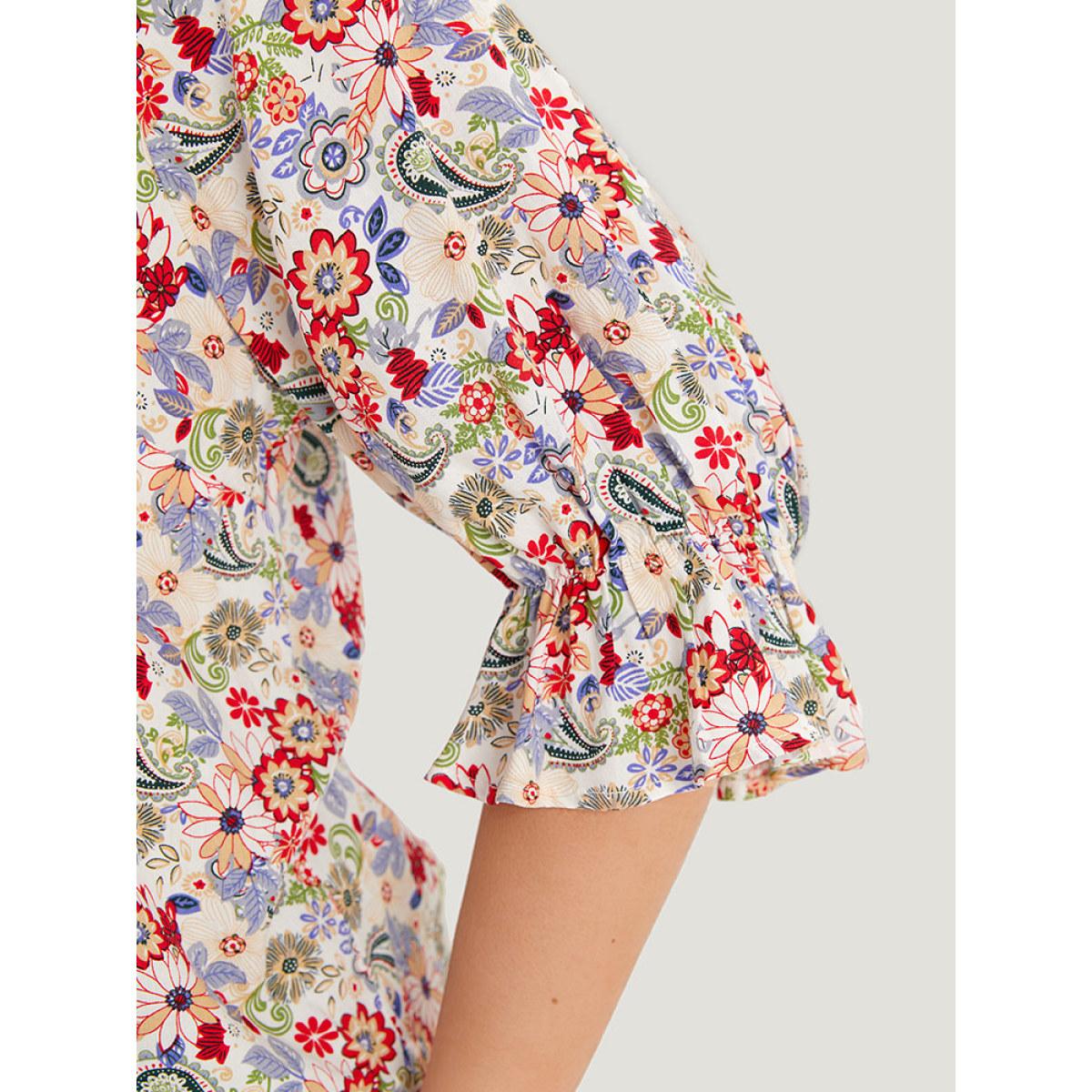 Plus Size Multicolor Floral & Paisley Graphic Button Up Lantern Sleeve Blouse Women Vacation Half Sleeve Round Neck Dailywear Blouses BloomChic 14-16/1X Product Image