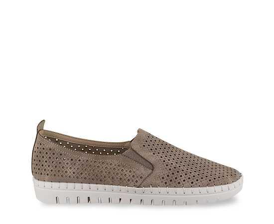 Easy Street Womens Fresh Slip On Sneaker Product Image