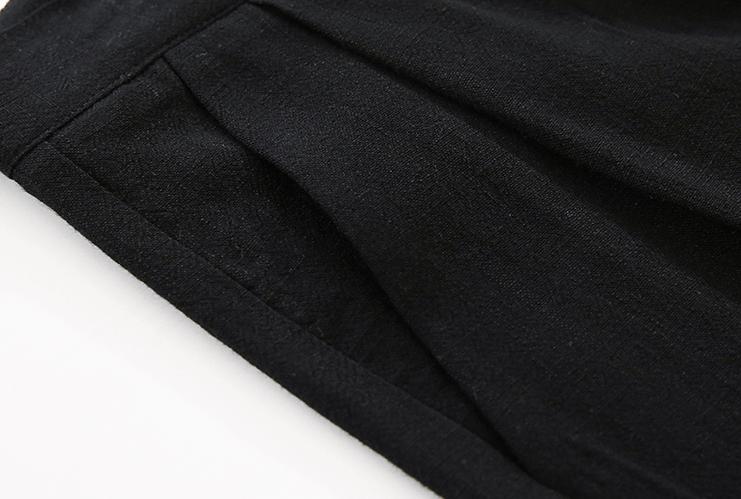 RT No. 1715 LINEN PLEATED SHORTS Product Image