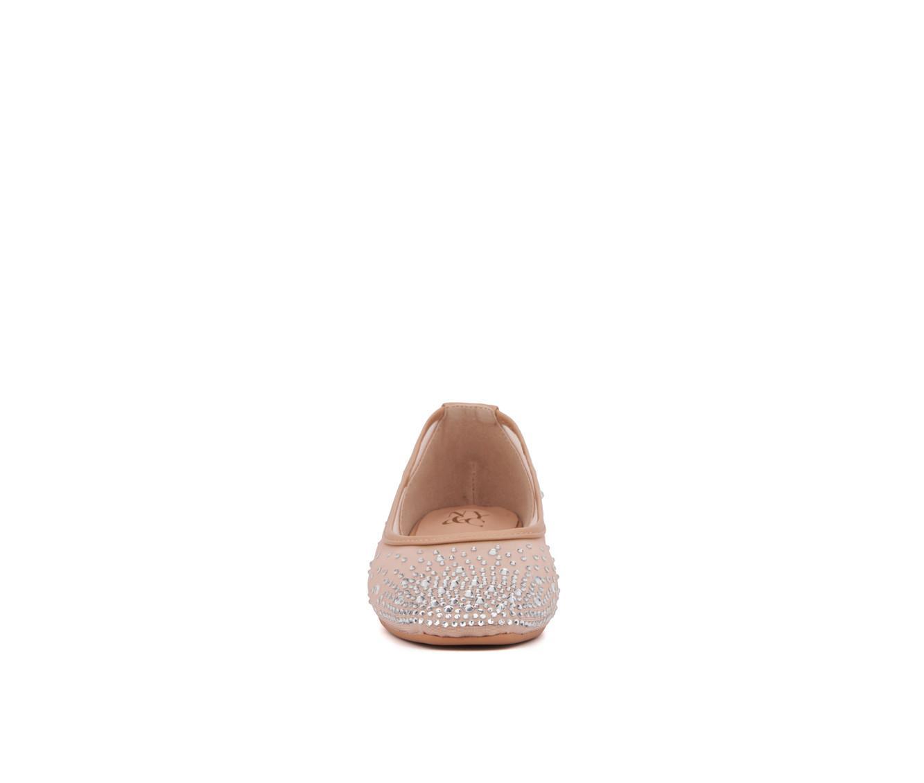 Women's New York and Company Priya Flats Product Image