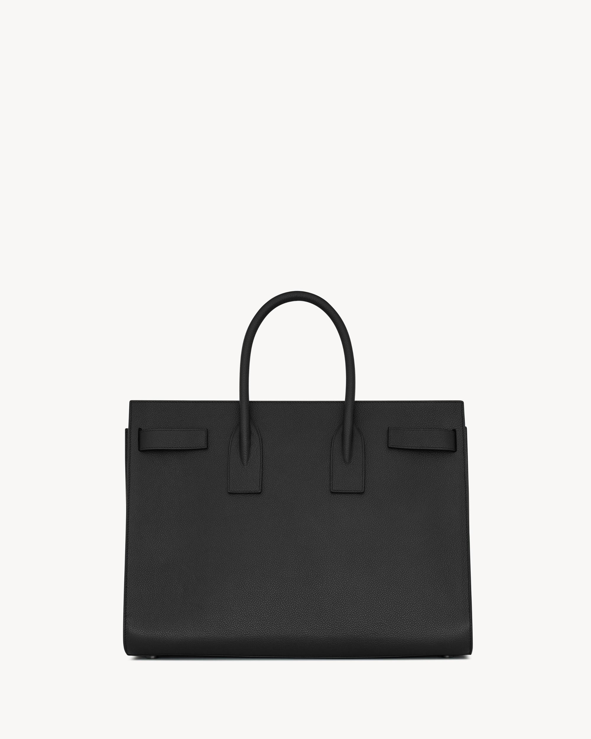 sac de jour large in grained leather Product Image