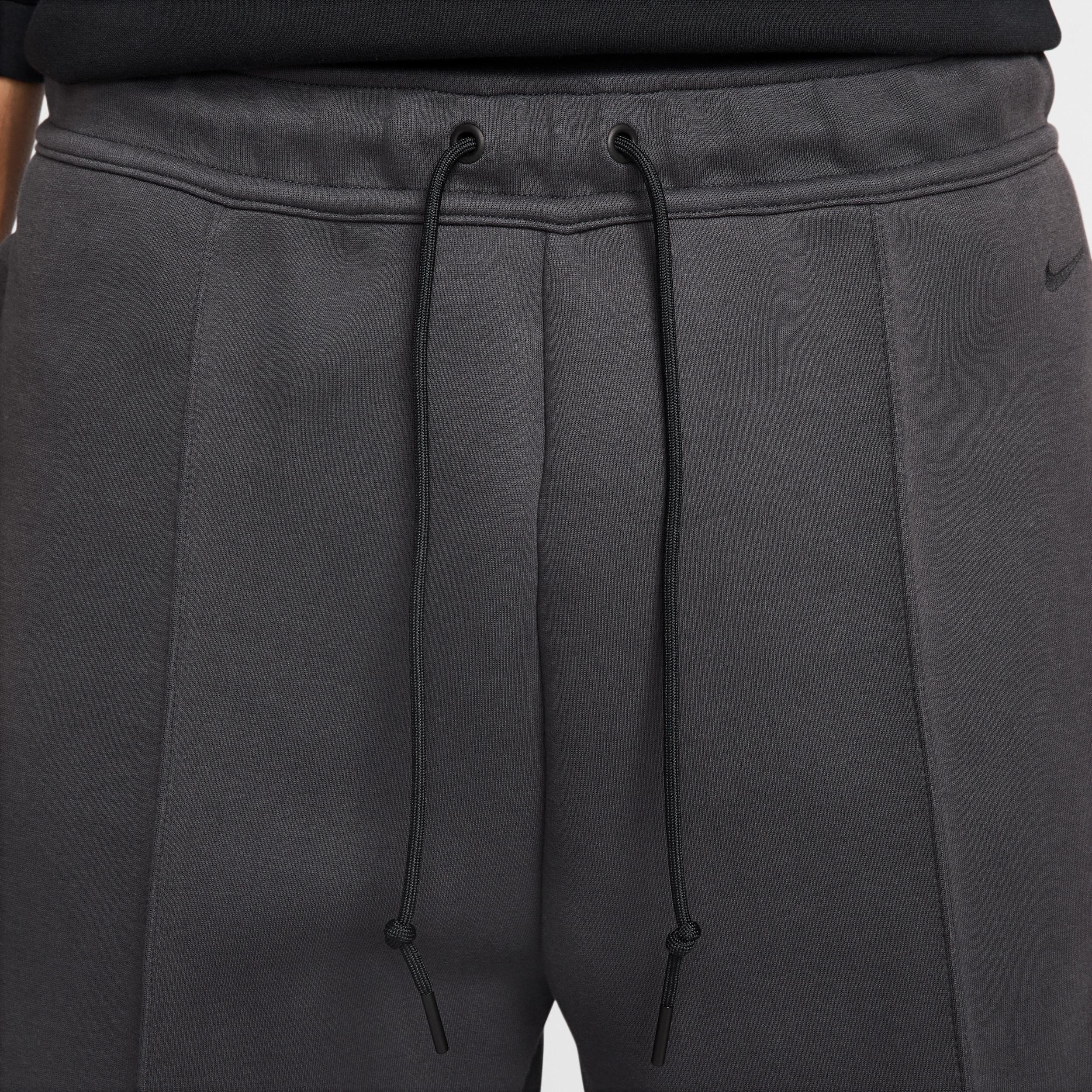 Nike Men's Tech Wide-Leg Fleece Pants Product Image