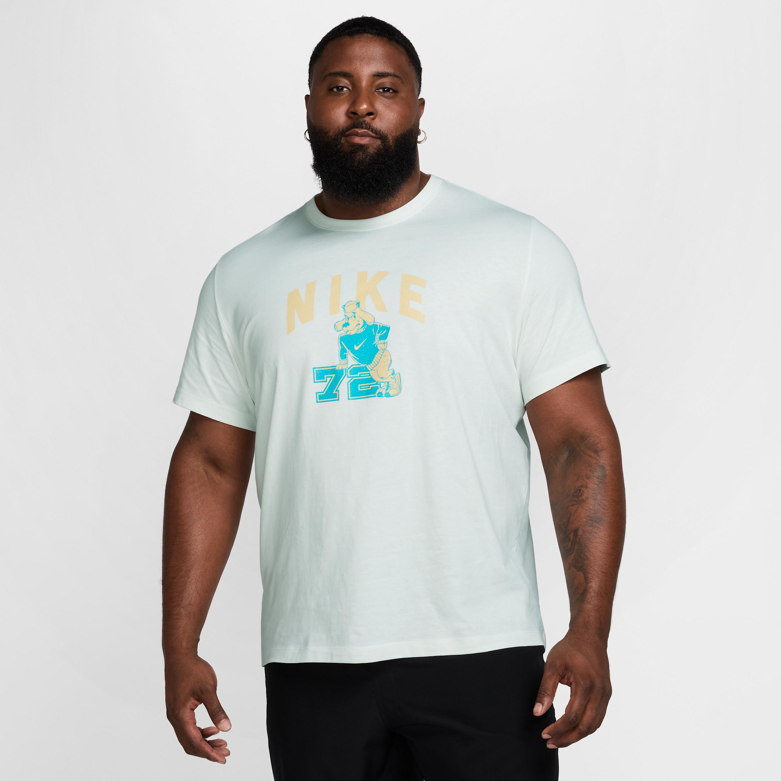 Nike Men's Fitness T-Shirt Product Image