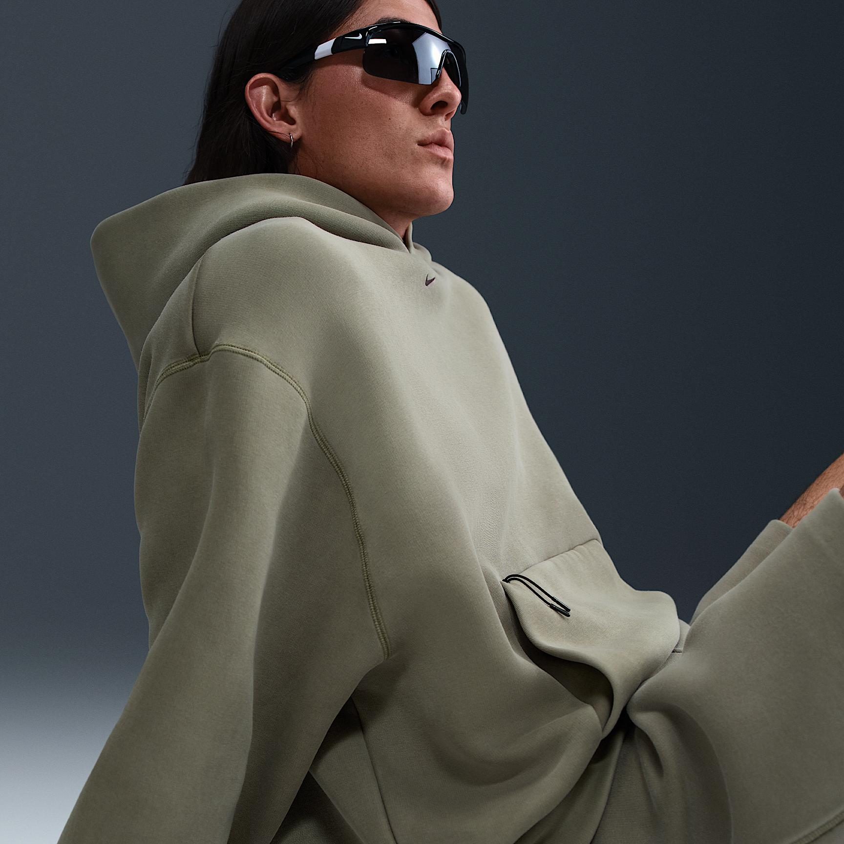 Nike Mens Tech Fleece Hoodie | HJ0681-320 Product Image