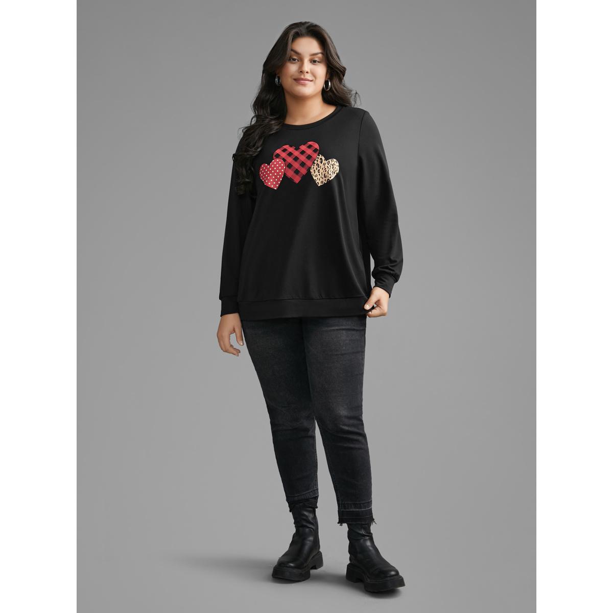 Plus Size Crew Neck Heart Print Sweatshirt Women Black Casual Non Round Neck Everyday Sweatshirts BloomChic 14-16/1X Product Image