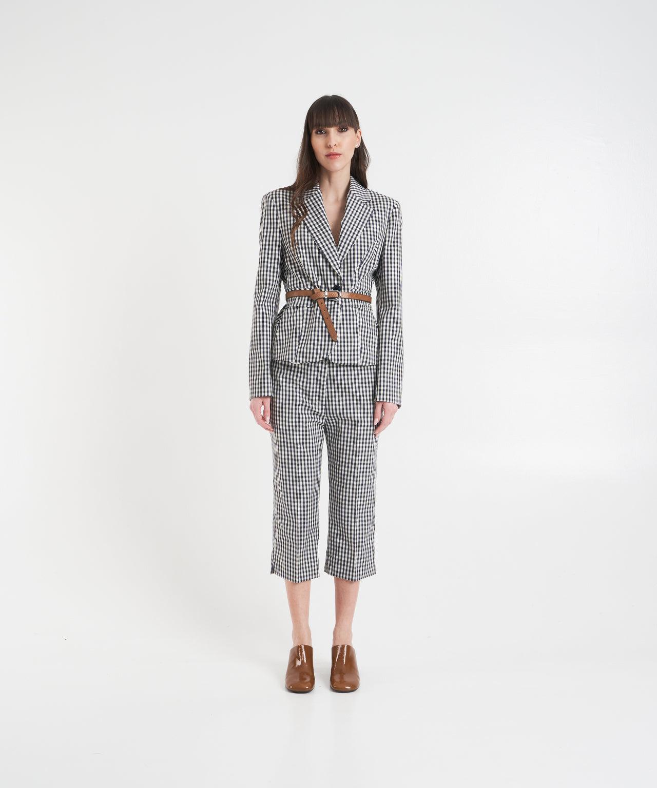 Capri pants Product Image