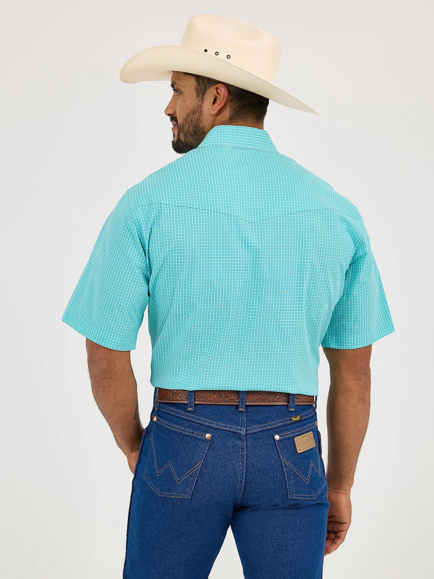 Men's Wrinkle Resist Short Sleeve Western Snap Plaid Shirt | Men's SHIRTS | Wrangler® Product Image