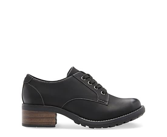 Eastland Trish Women's Oxford Shoes,  Product Image