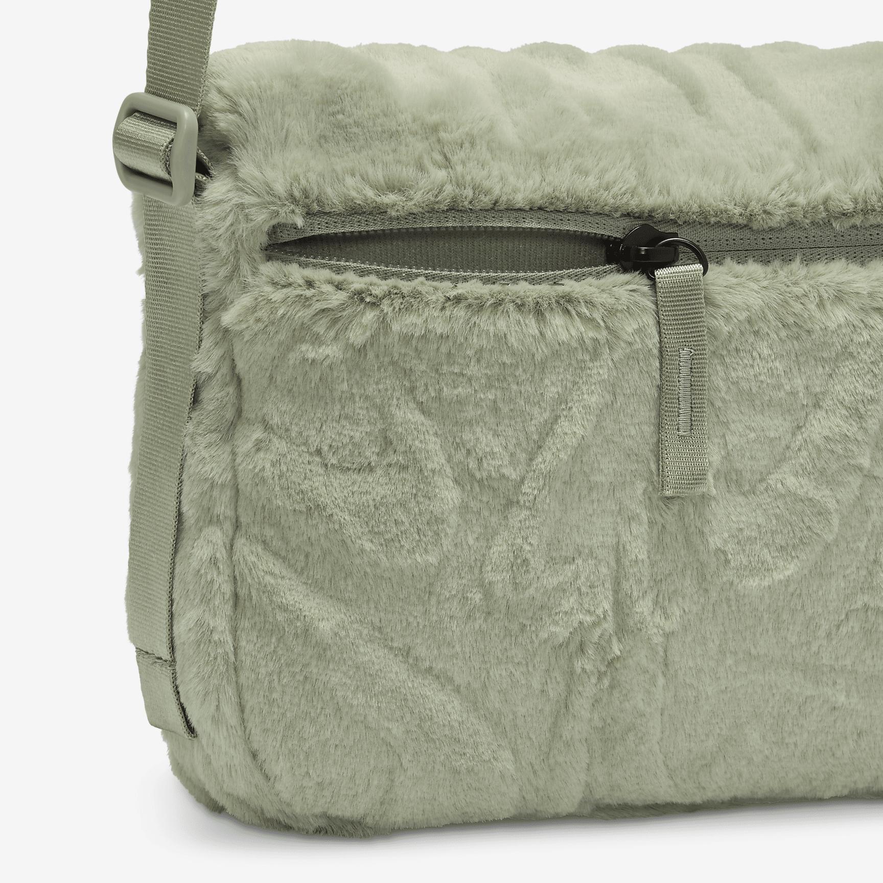 Nike Sportswear Futura 365 Faux Fur Crossbody Bag (1L) Product Image