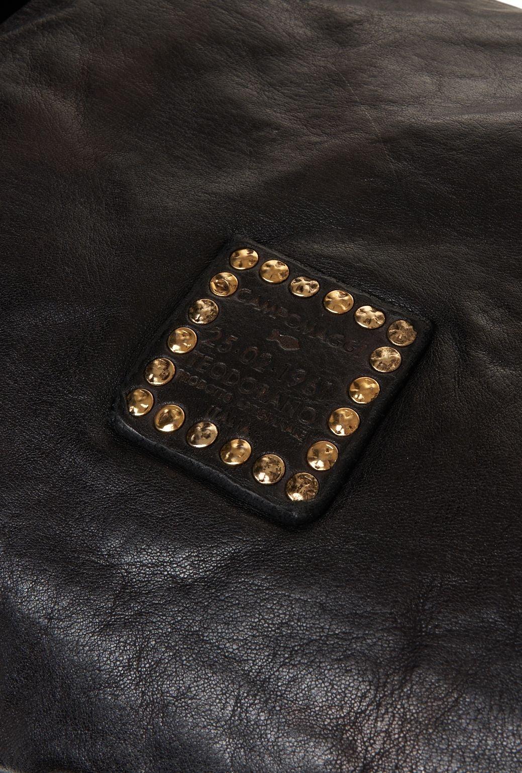 Smooth leather shoulder bag Product Image