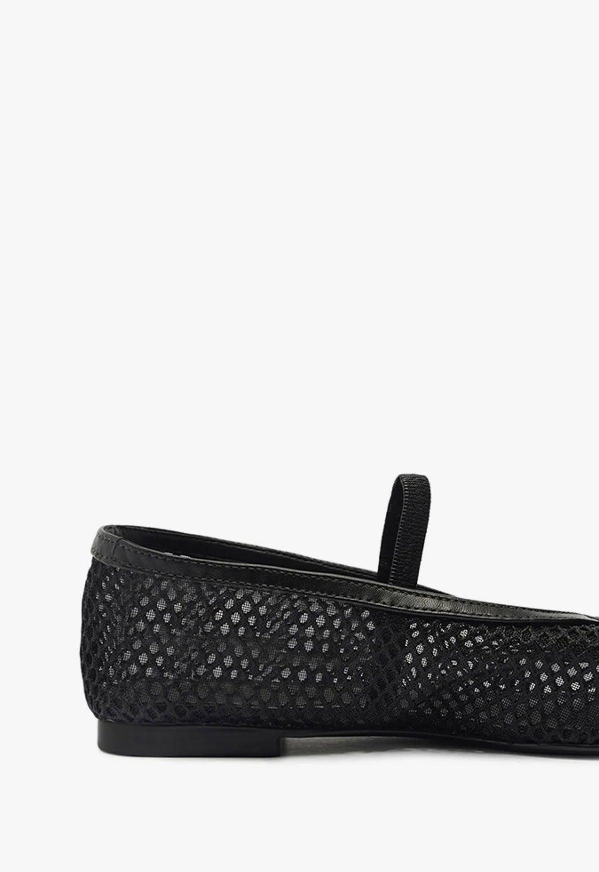 Arissa Mesh Flat Female Product Image