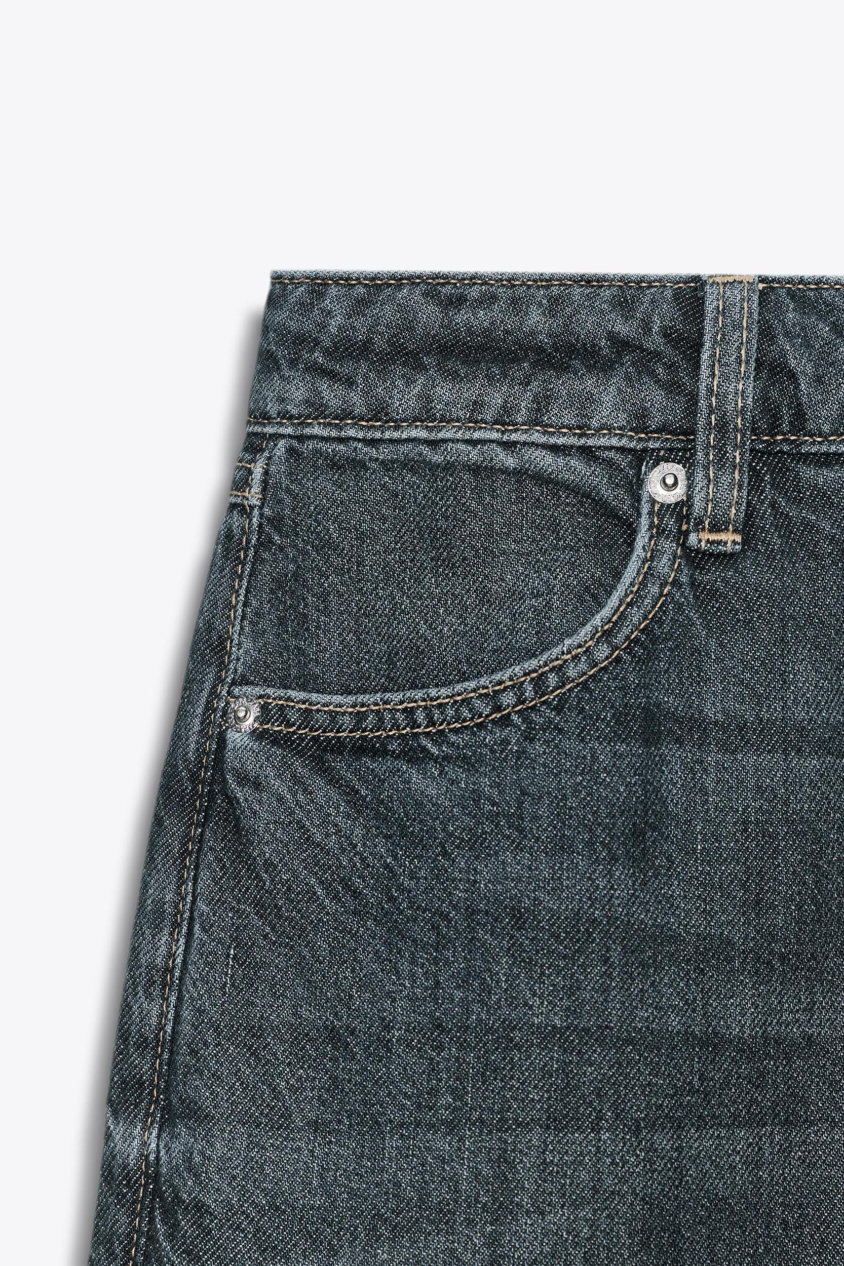 Z1975 HIGH-WAISTED STRAIGHT FIT JEANS Product Image