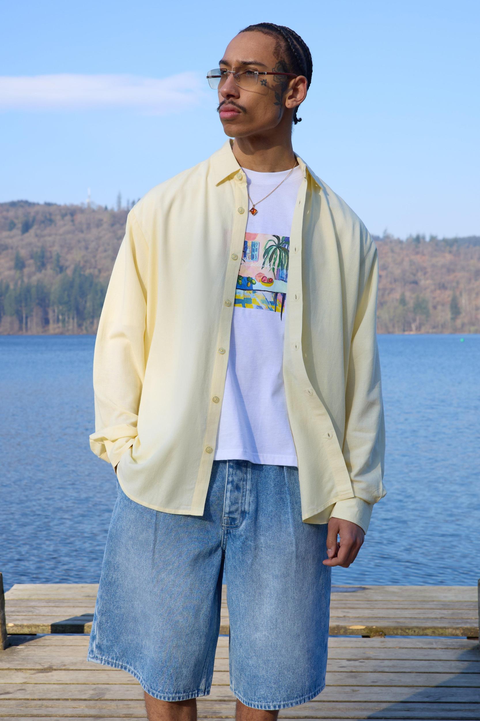 Super Oversized Linen Blend Pleated Back Shirt | boohooMAN USA Product Image