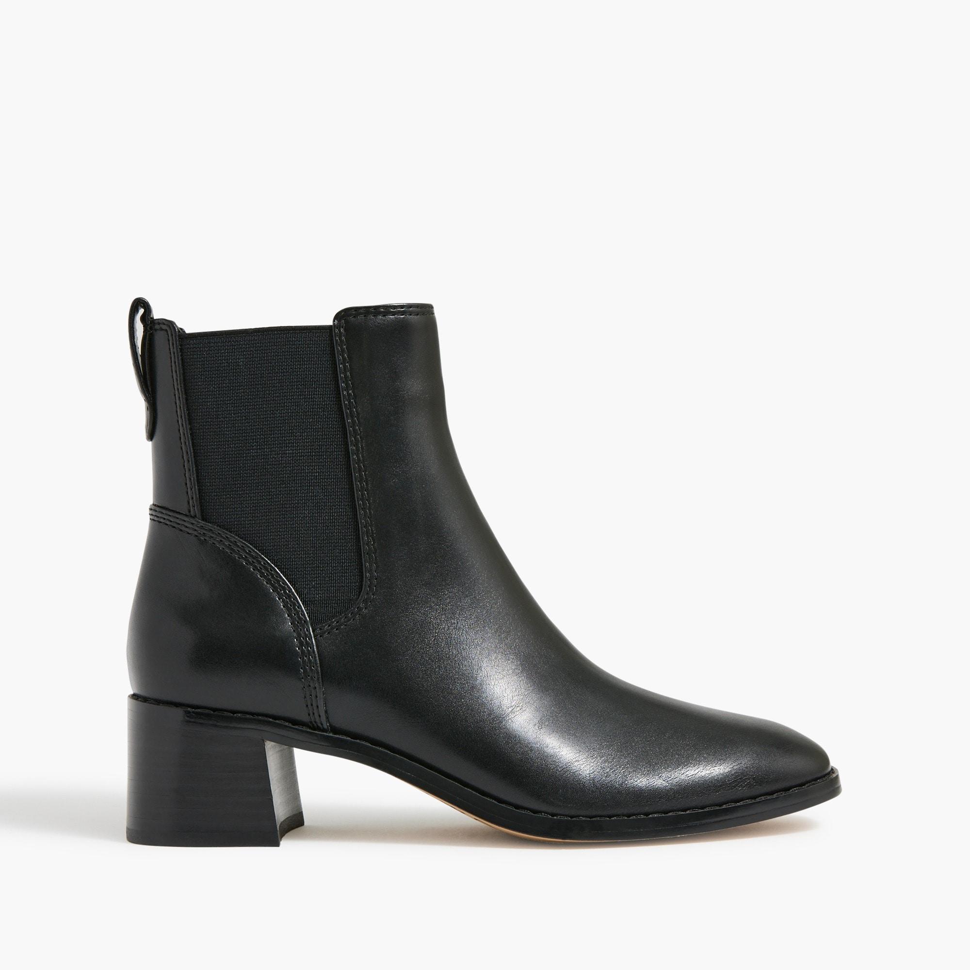 Chelsea boots Product Image