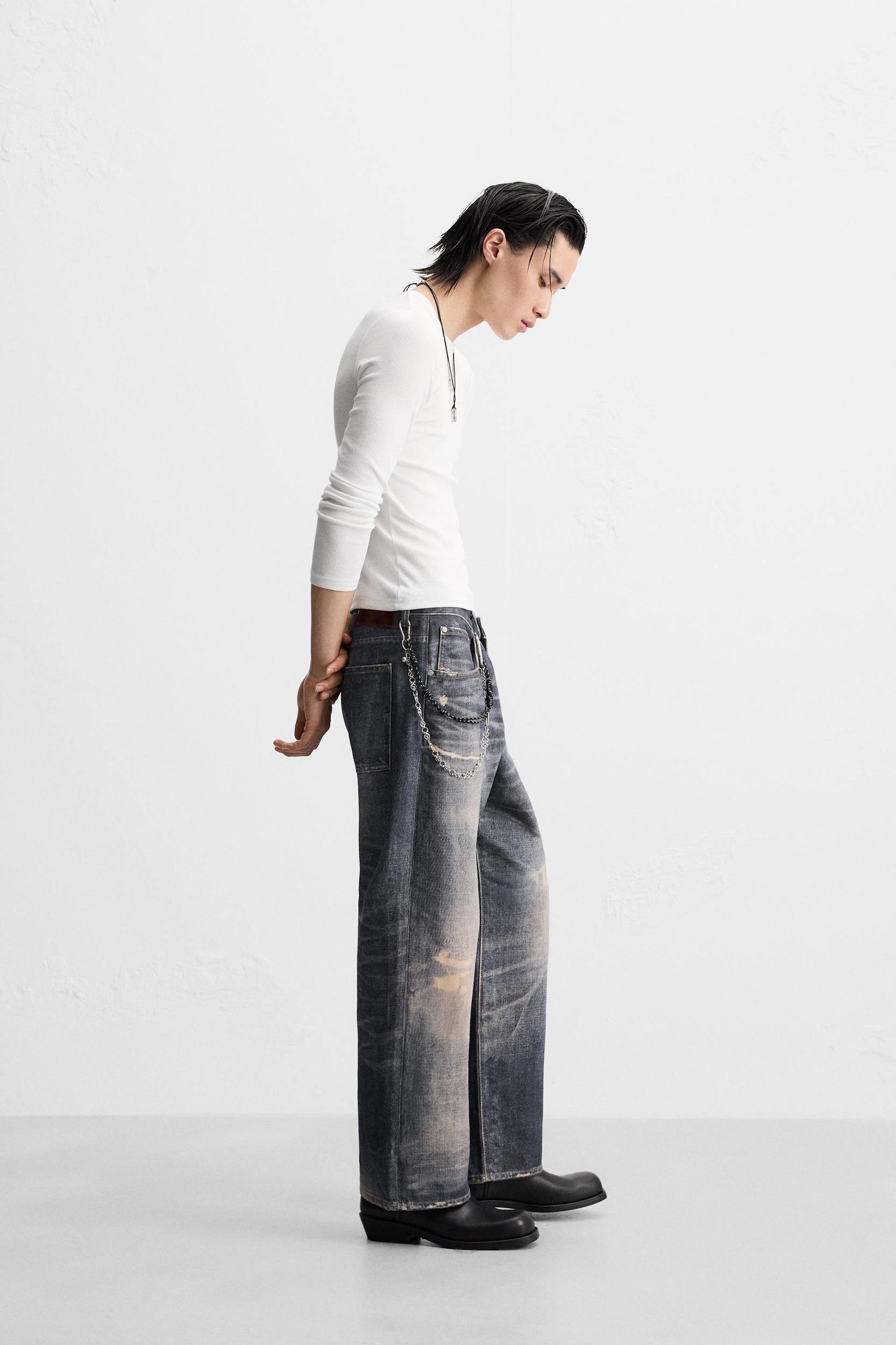 PRINTED WASHED BAGGY FIT JEANS Product Image