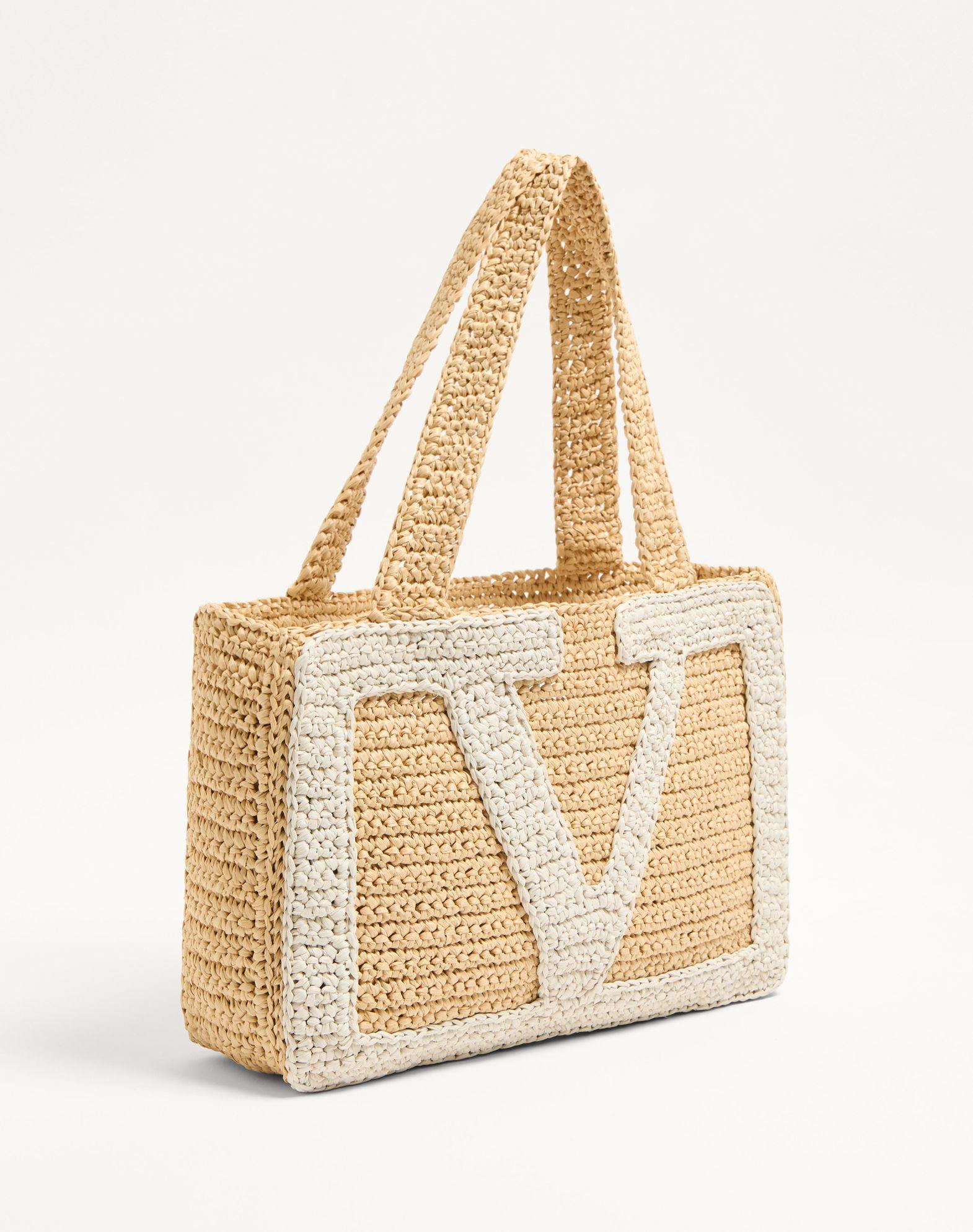 Valentino Garavani Viva Superstar Medium Shopping Bag In Raffia Product Image