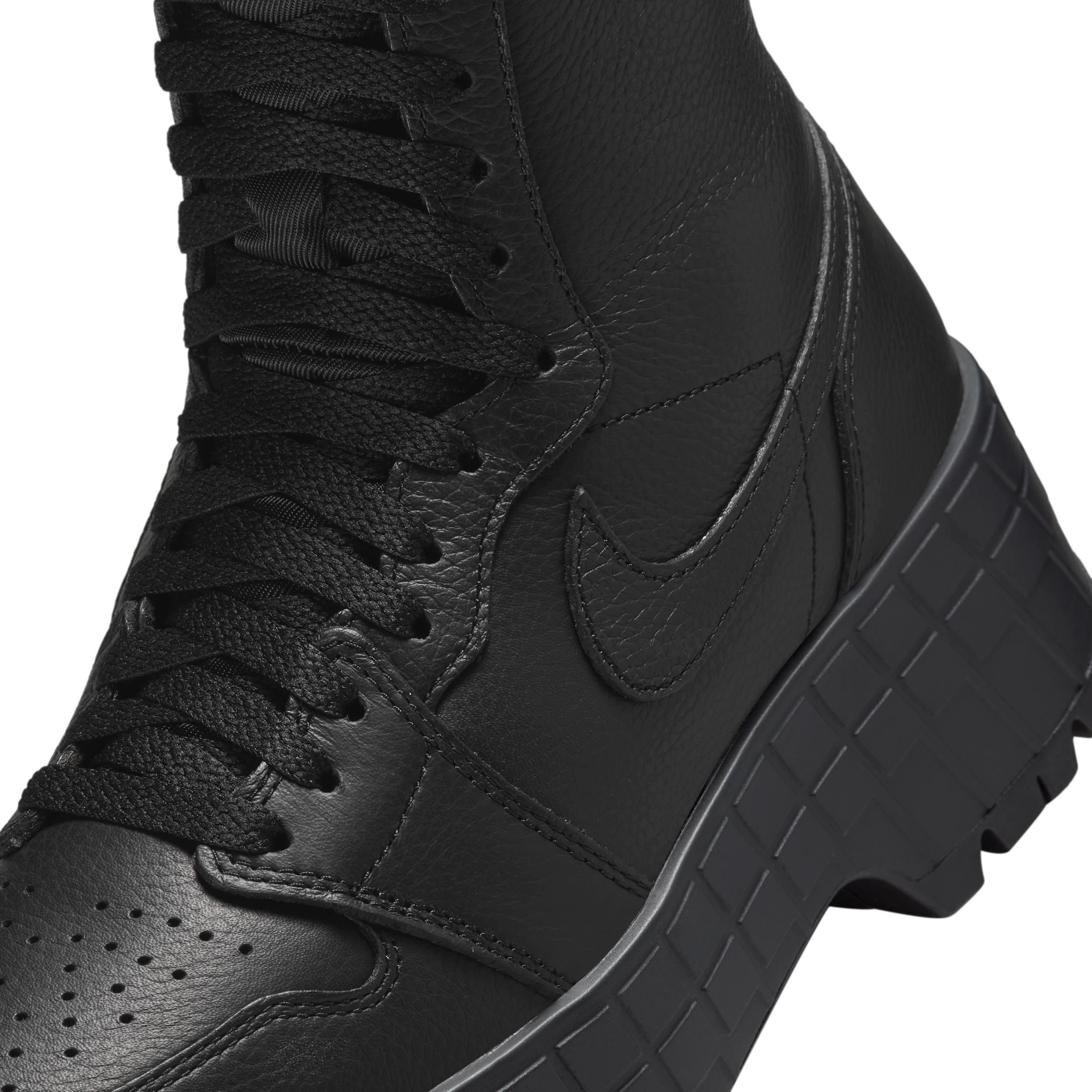 Womens Air Jordan 1 Brooklyn Boots | FJ5737-001 Product Image