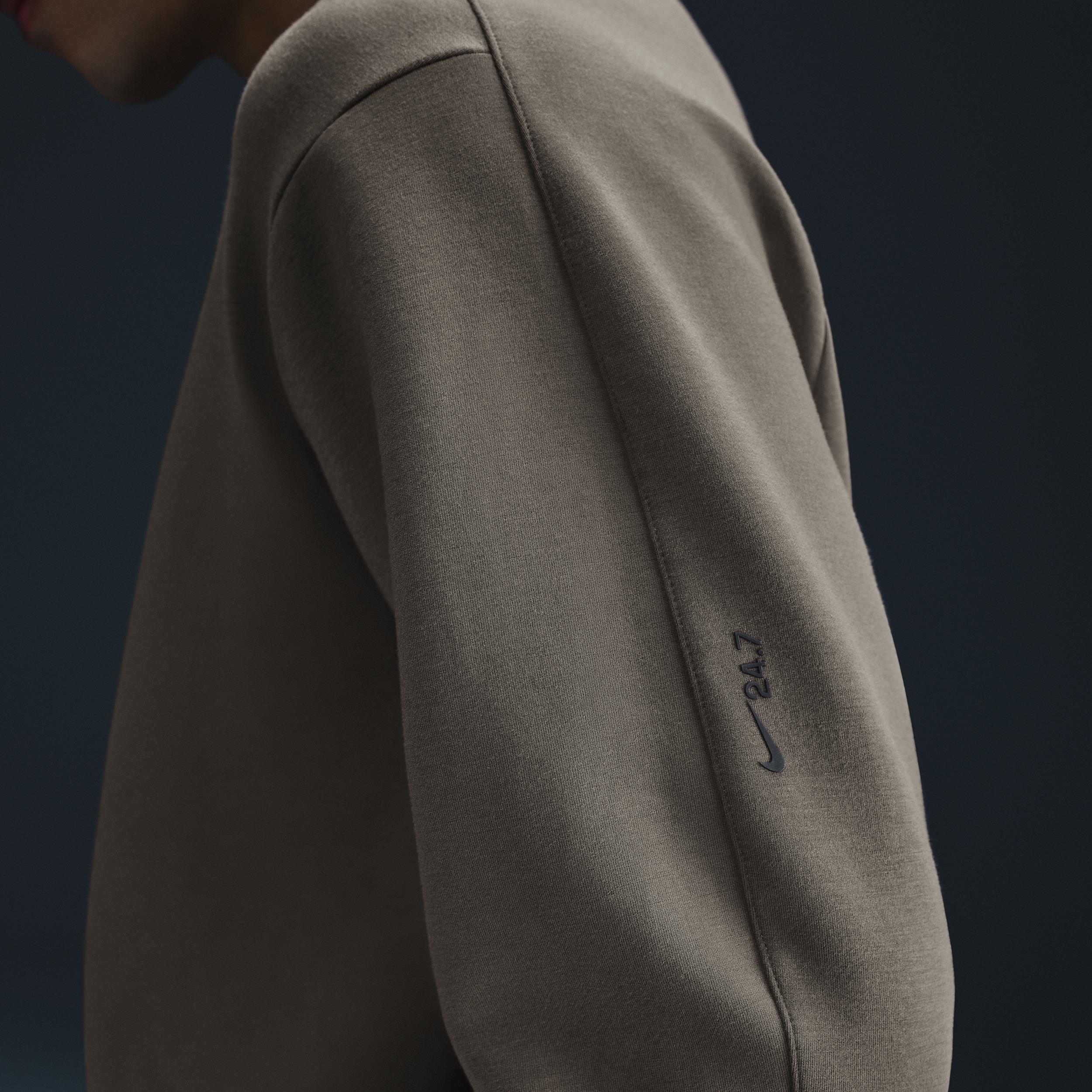 Nike Men's 24.7 ImpossiblySoft Dri-FIT Crew Product Image