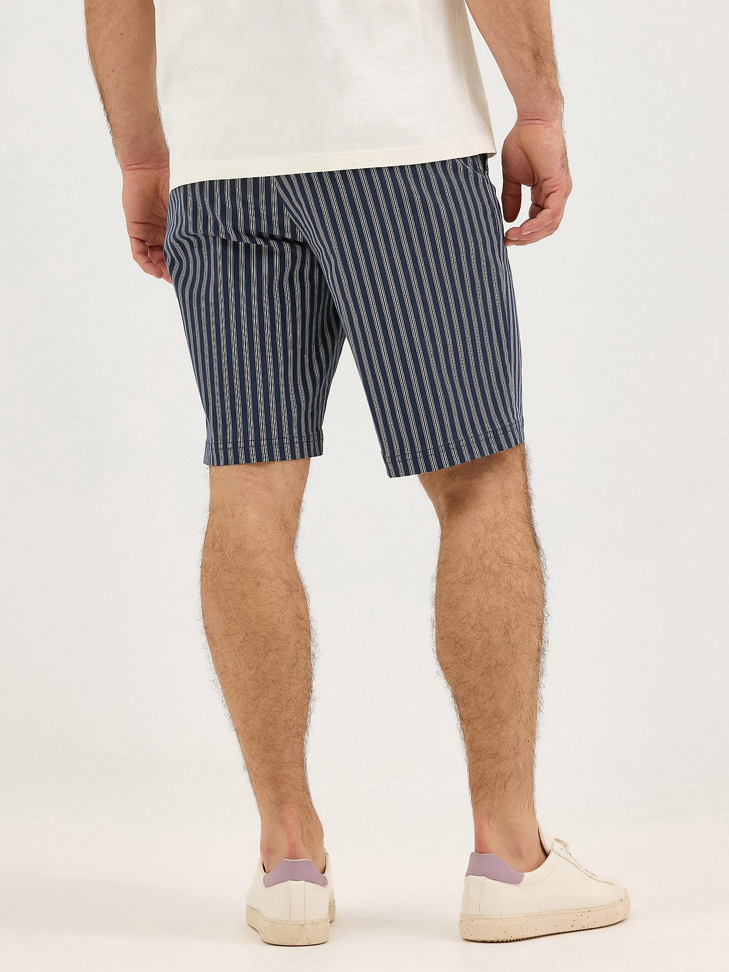 Men’s Extreme Motion Short | Khaki Cargo Shorts| Lee® Product Image