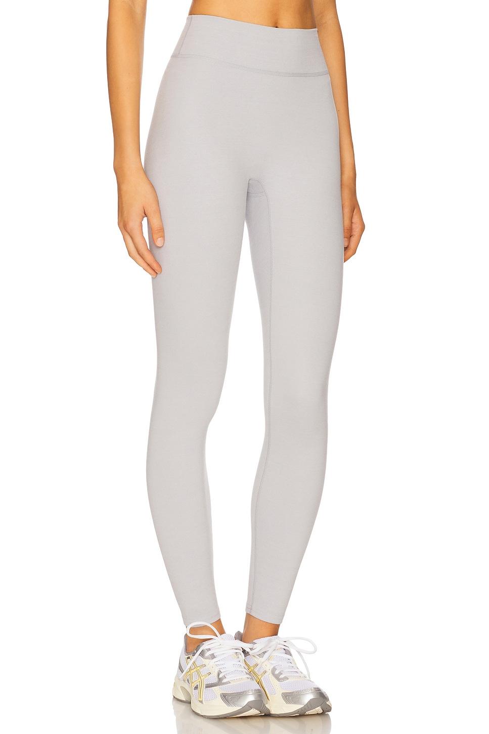 The Essentials Legging 437 Product Image