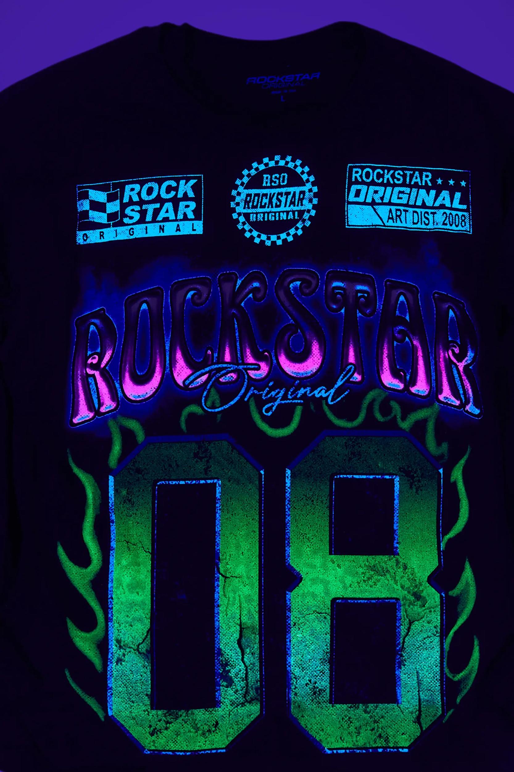 Quito Black Double Layer Graphic T-Shirt Male Product Image