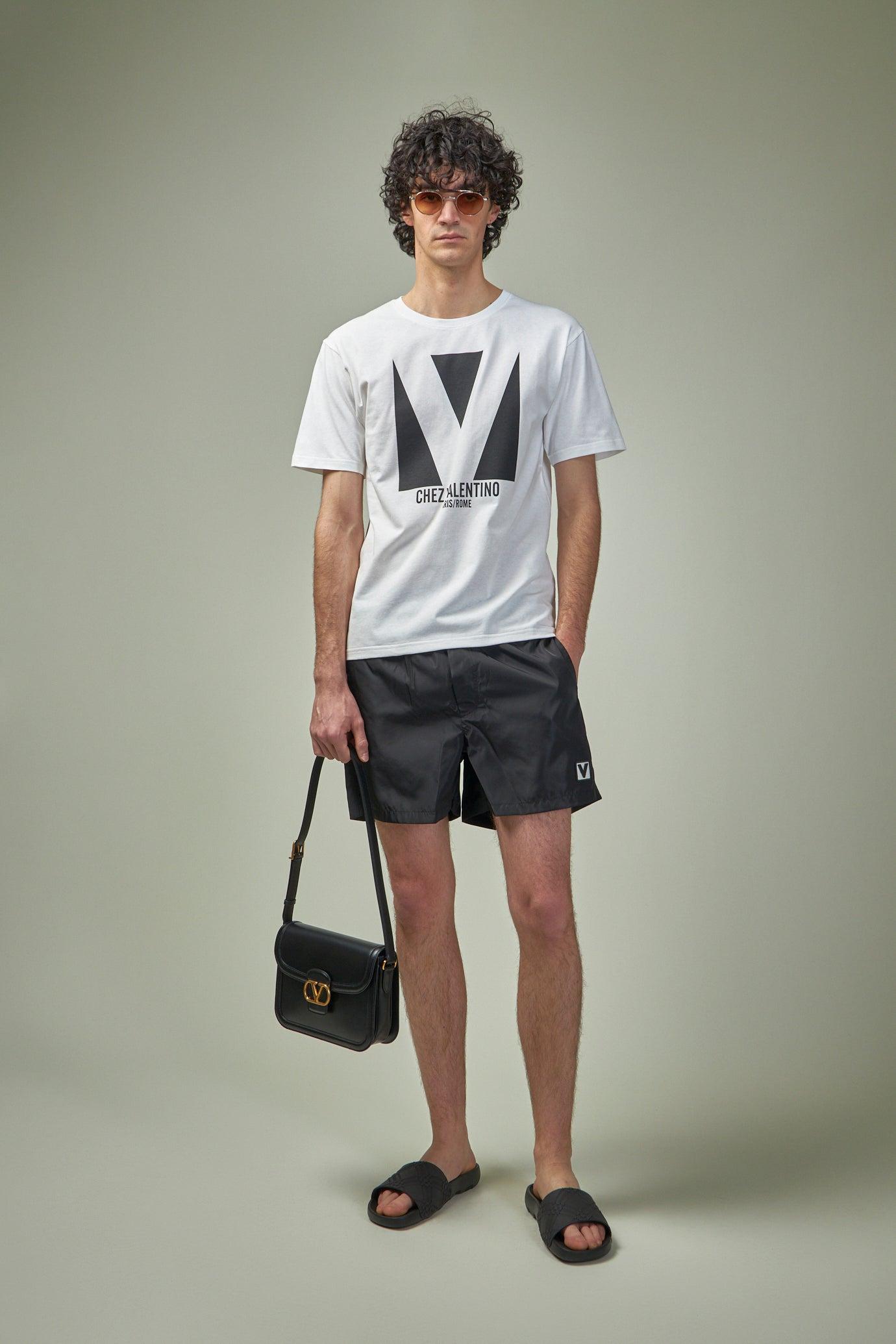 VALENTINO Mens Avorio Logo-print Crew-neck Cotton-jersey T-shirt Product Image