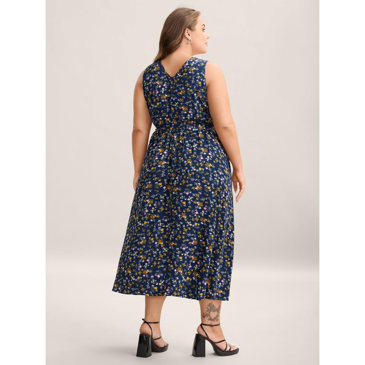 Plus Size Stretch Woven Floral Belted Pockets Midi Dress Navy Women Elegant Belted Overlap Collar Sleeveless Curvy BloomChic 22-24/3X Product Image